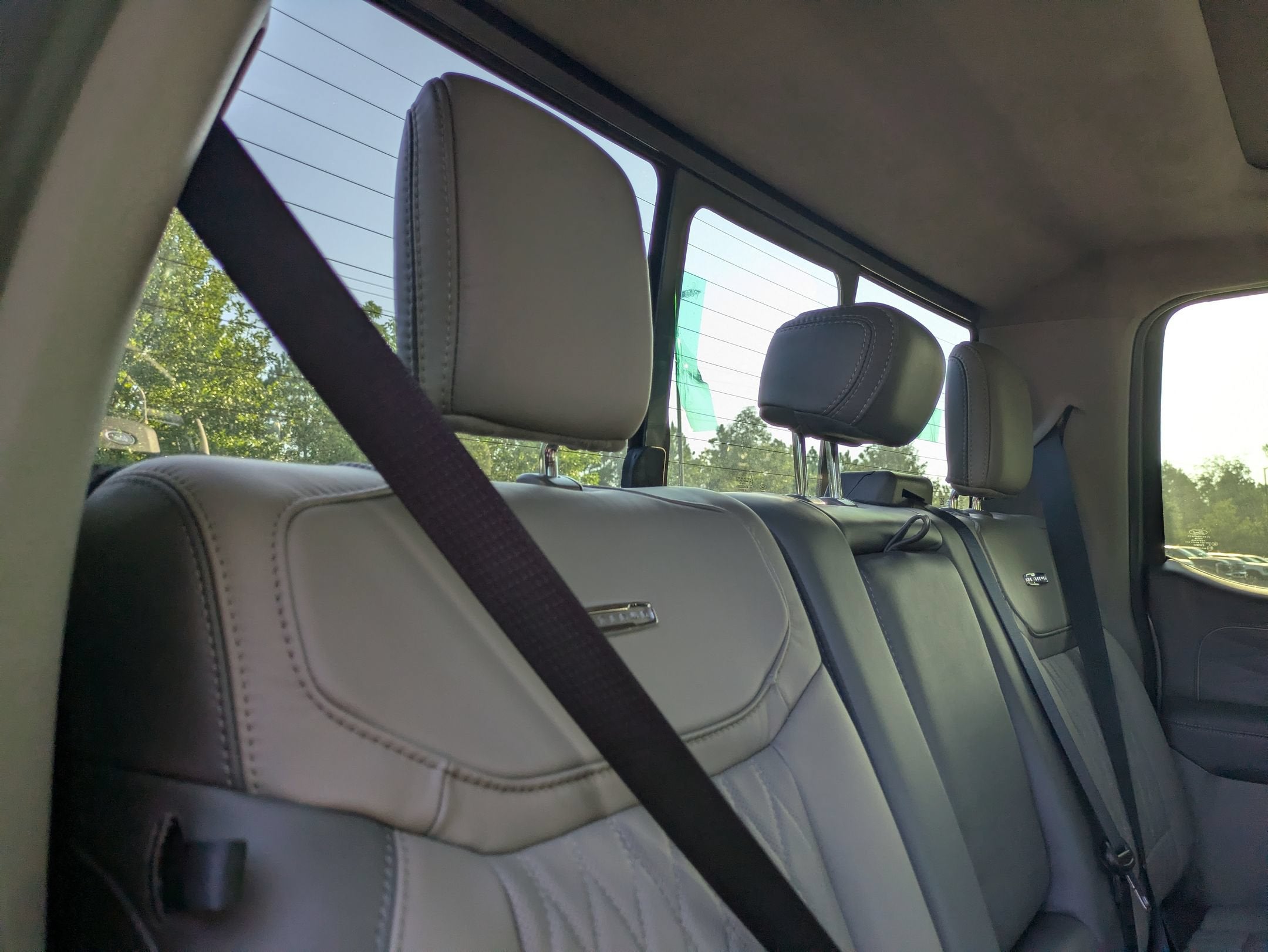 2026 Ford Super Duty F-350 SRW Platinum