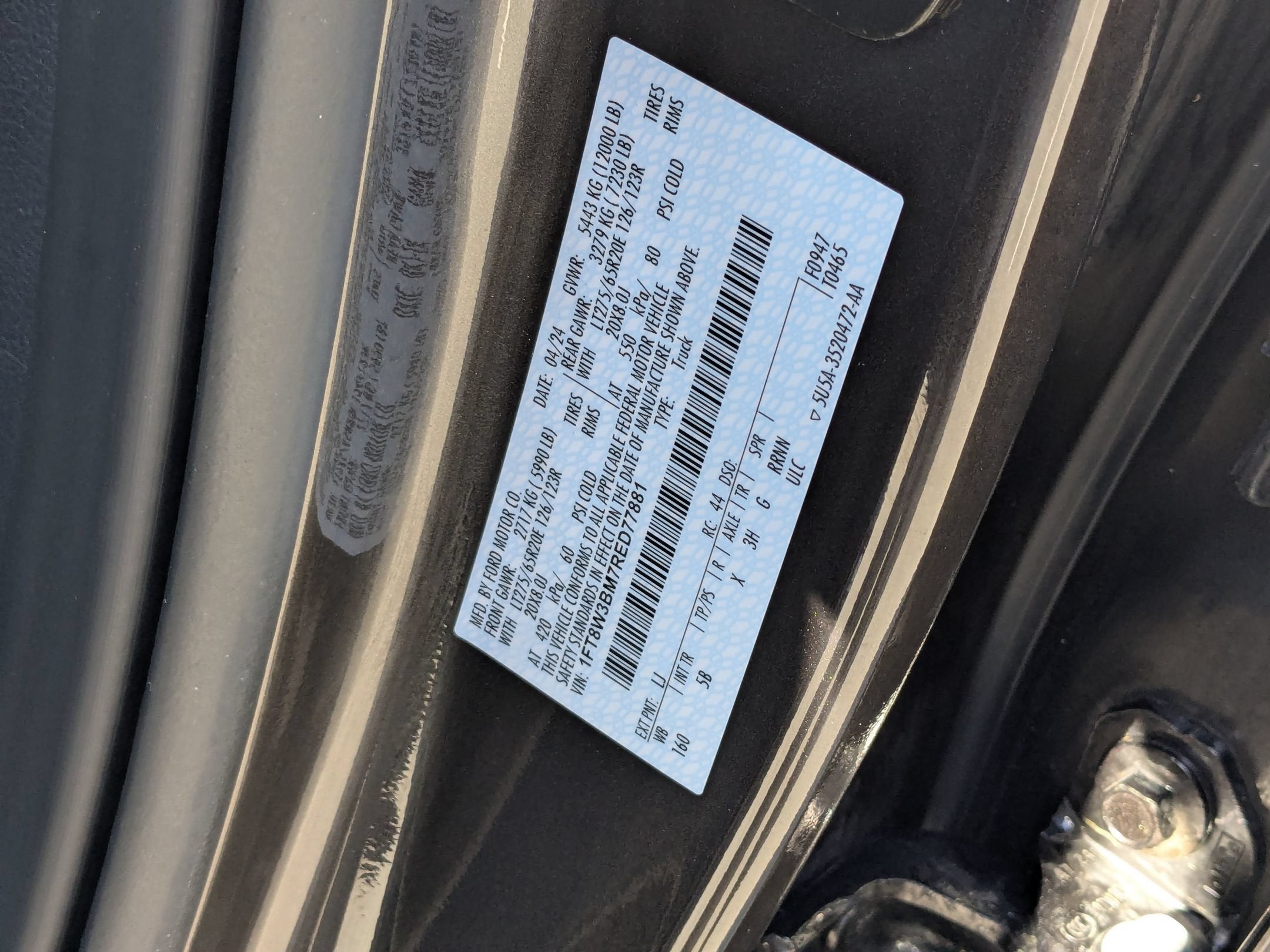 2024 Ford Super Duty F-350 SRW LARIAT