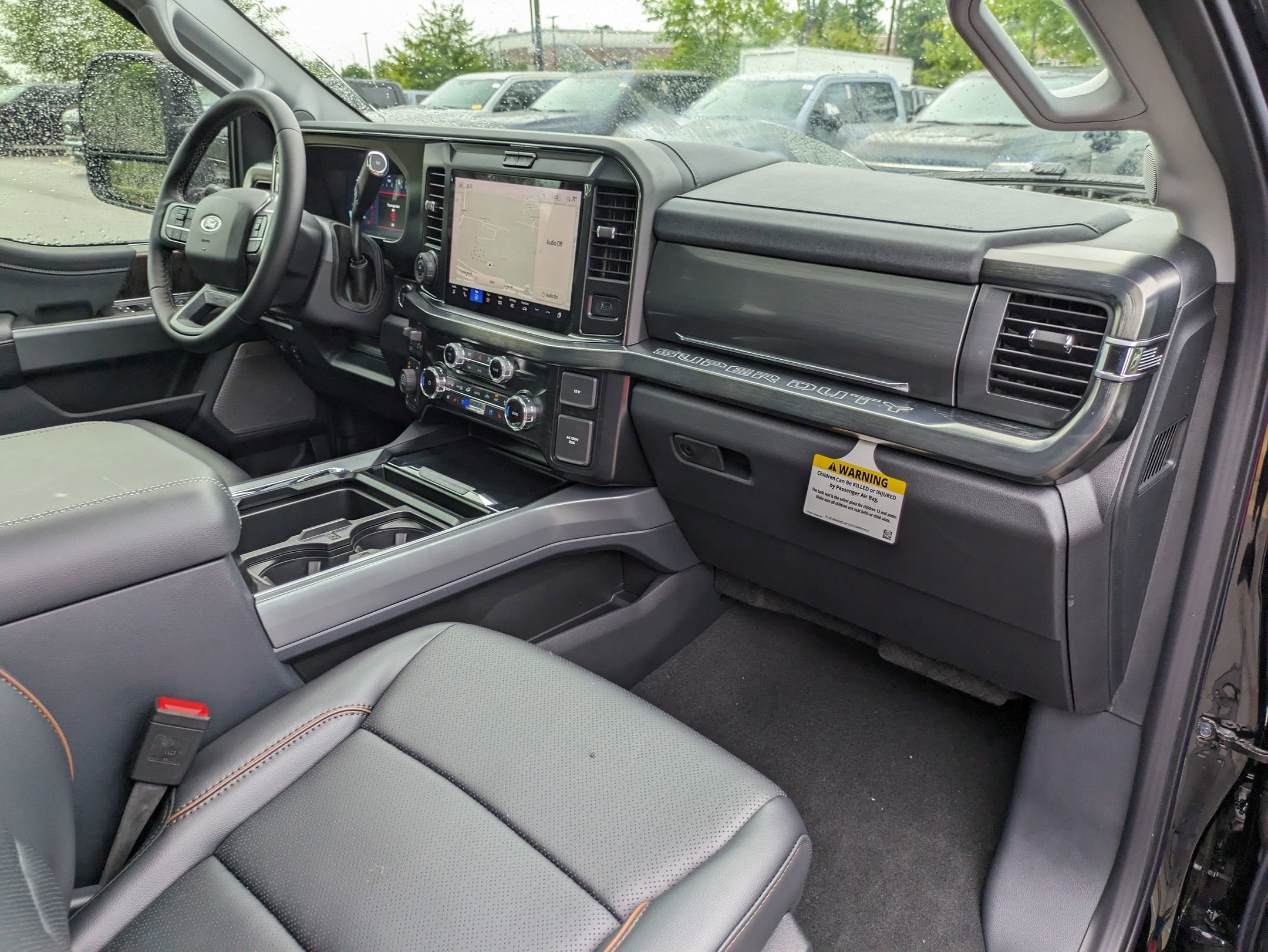 2025 Ford Super Duty F-350 SRW LARIAT