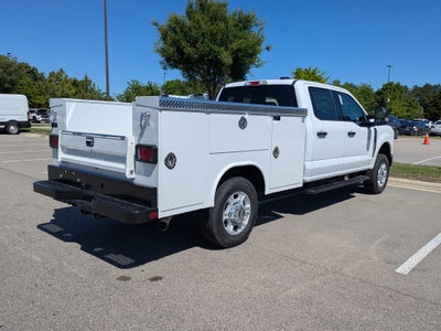 2026 Ford Super Duty F-350 SRW XLT