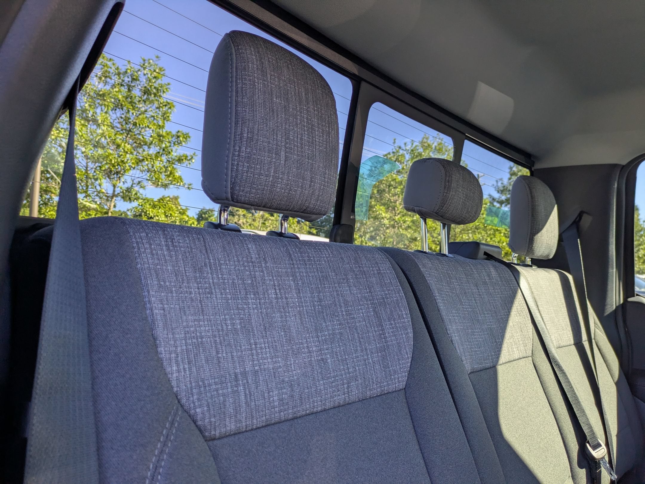 2027 Ford Super Duty F-350 SRW XLT