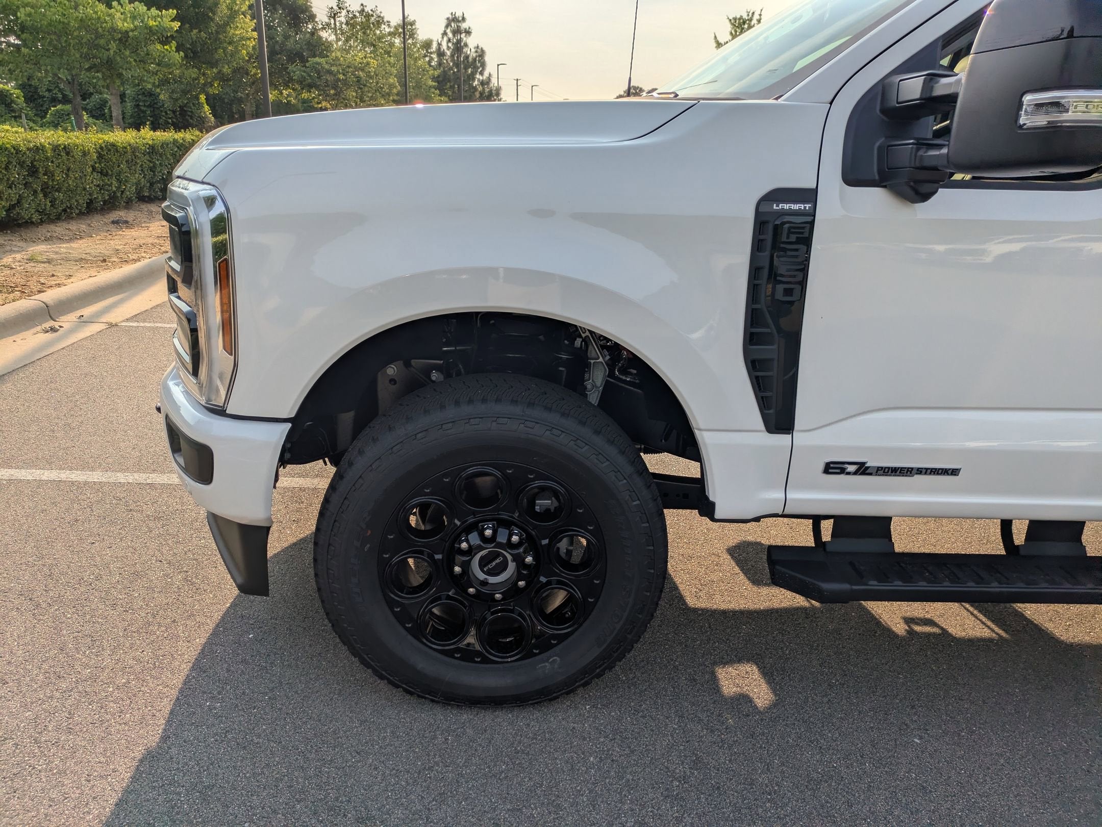 2026 Ford Super Duty F-350 SRW LARIAT