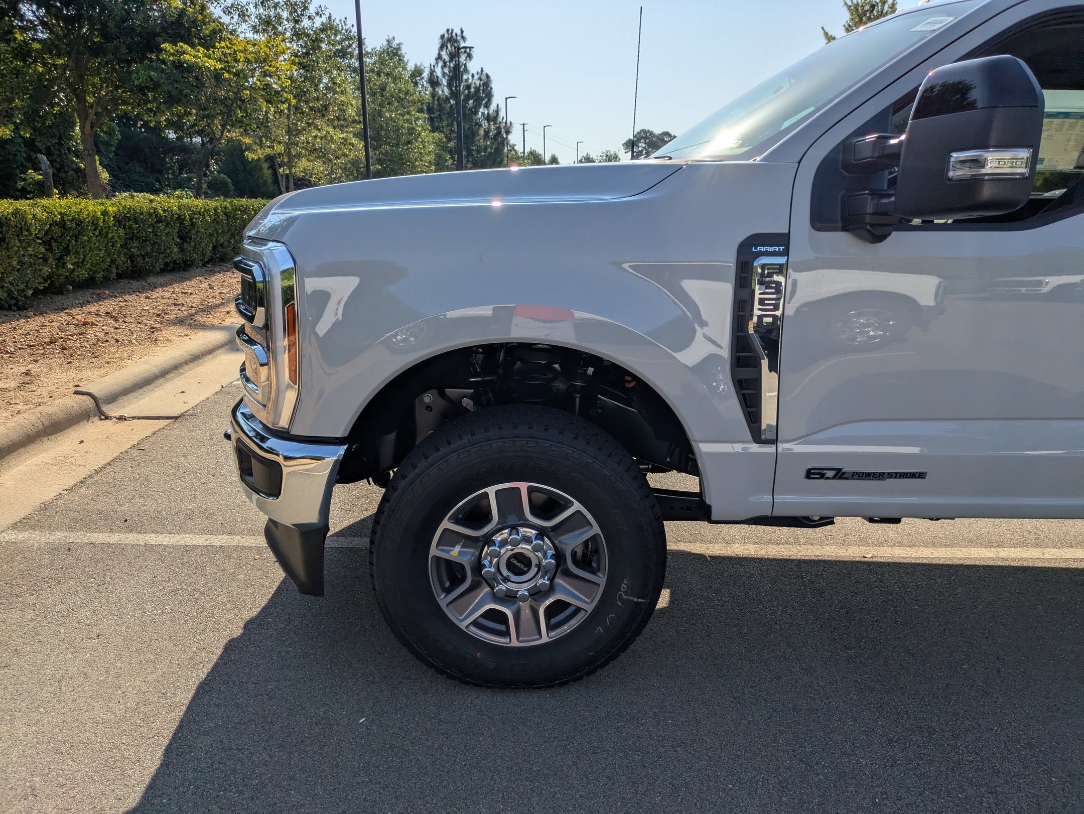 2026 Ford Super Duty F-350 SRW LARIAT