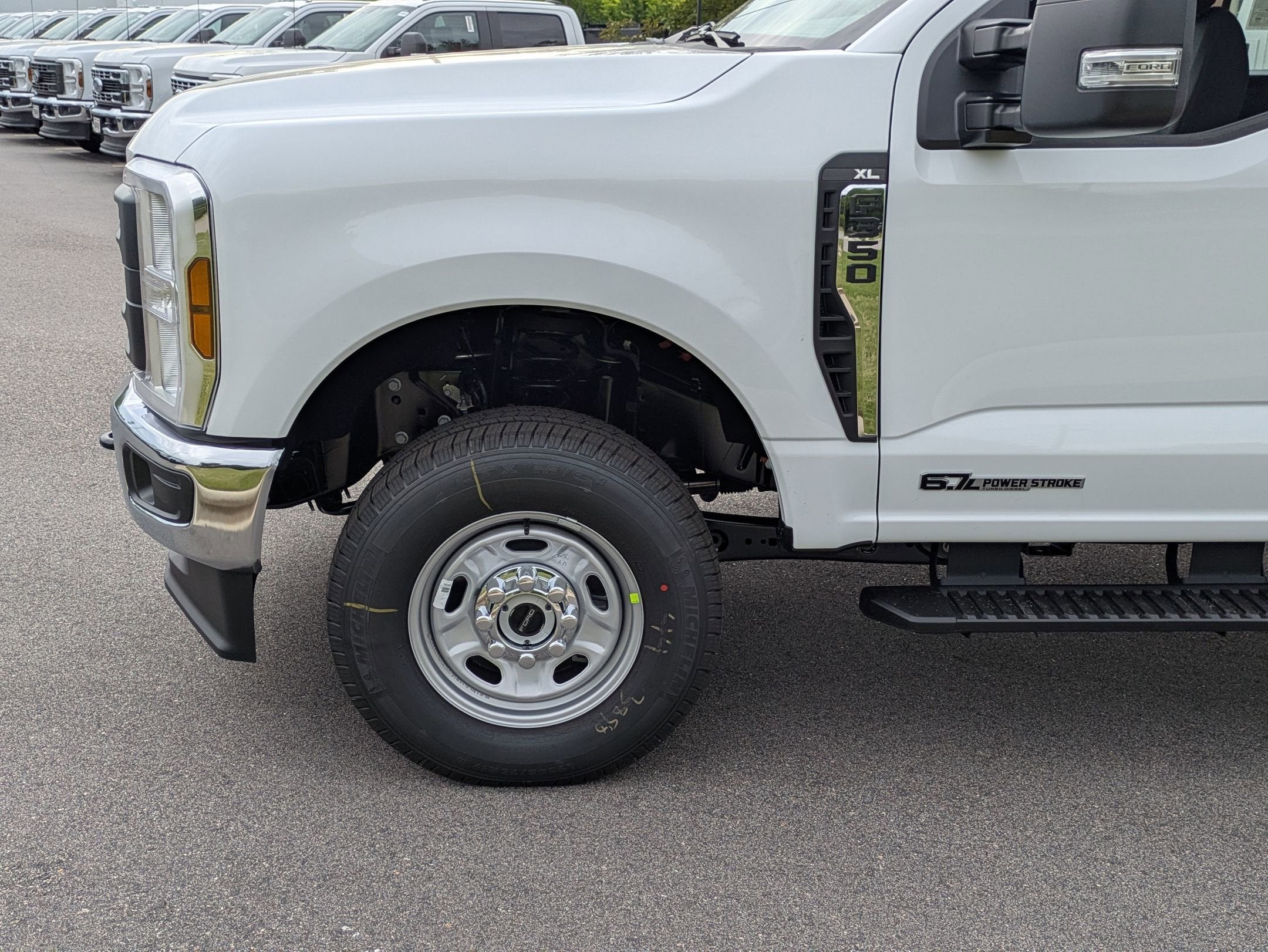 2026 Ford Super Duty F-350 SRW XL
