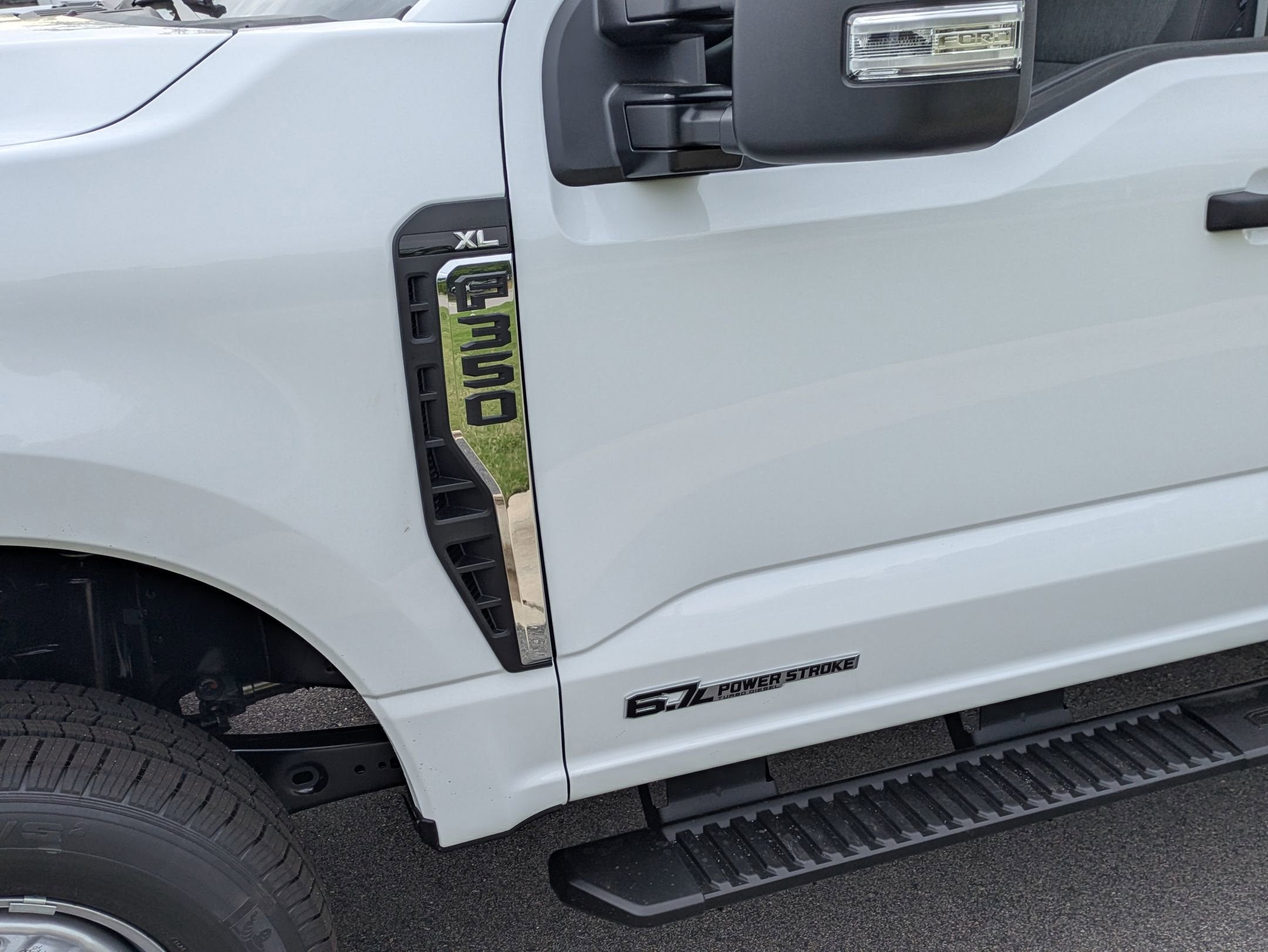 2026 Ford Super Duty F-350 SRW XL