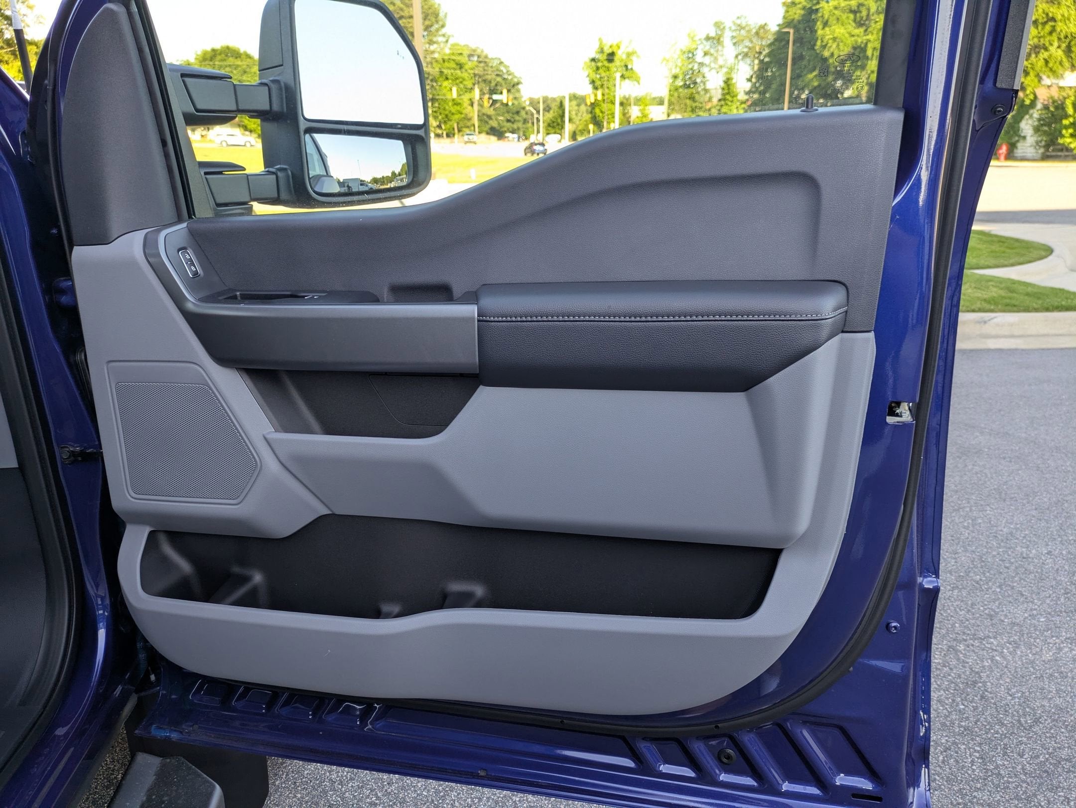 2026 Ford Super Duty F-450 DRW XLT