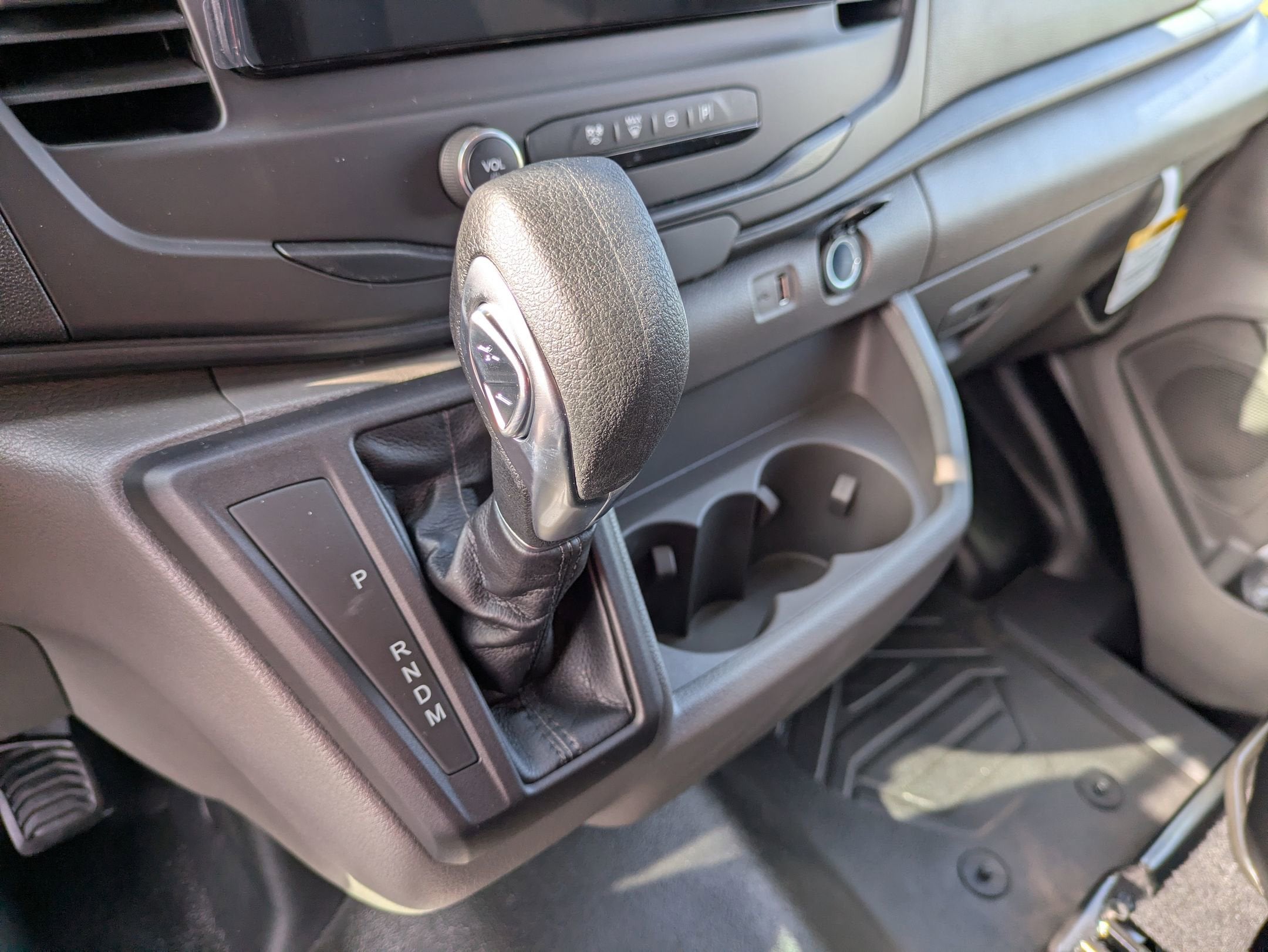 2026 Ford Transit Cargo Van Base