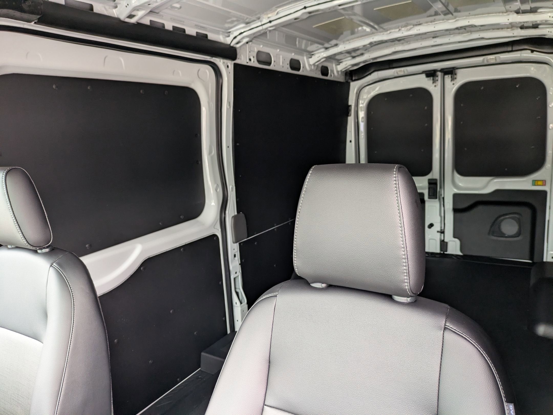 2026 Ford Transit Cargo Van Base