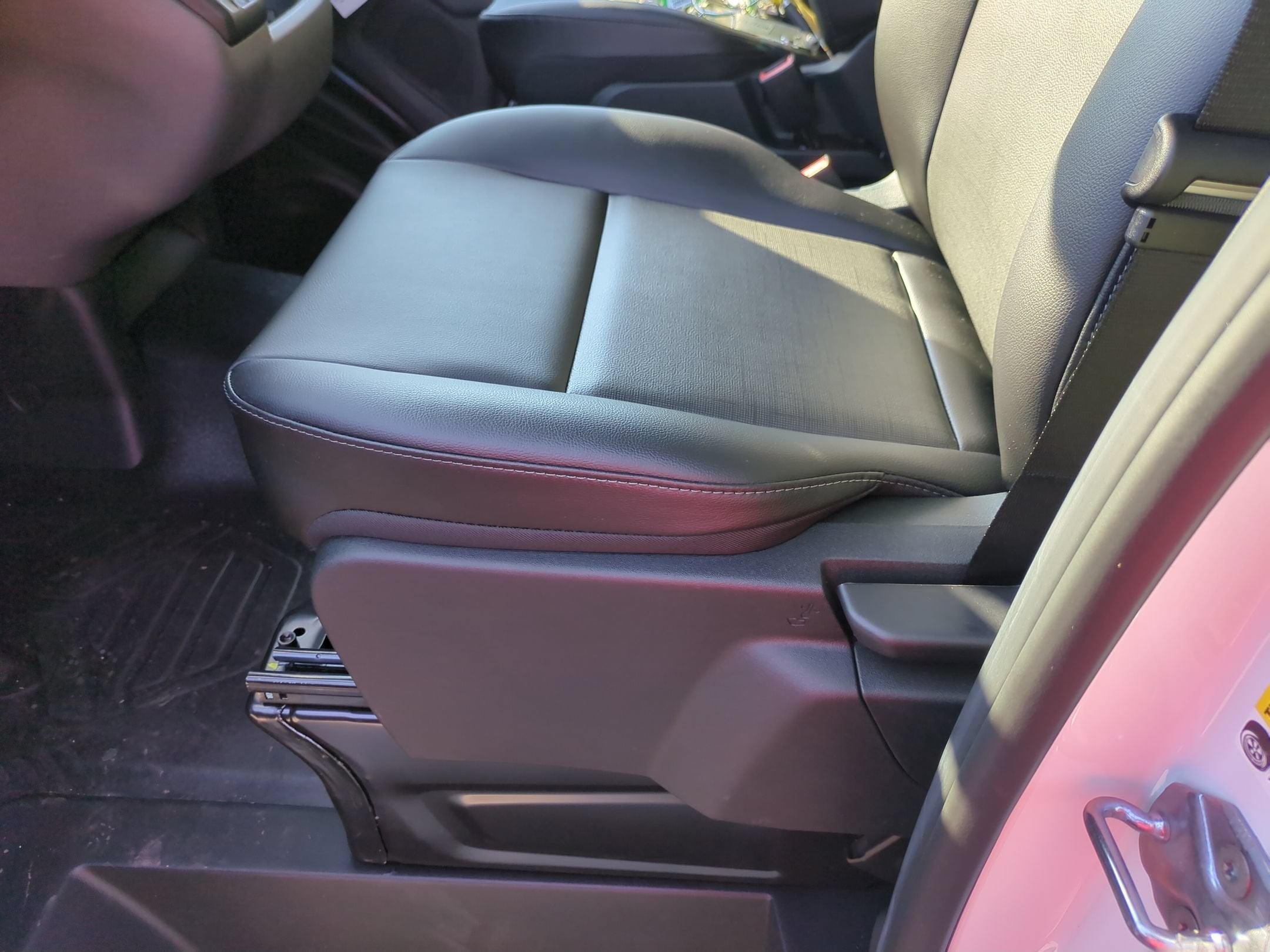 2027 Ford Transit Cargo Van Base