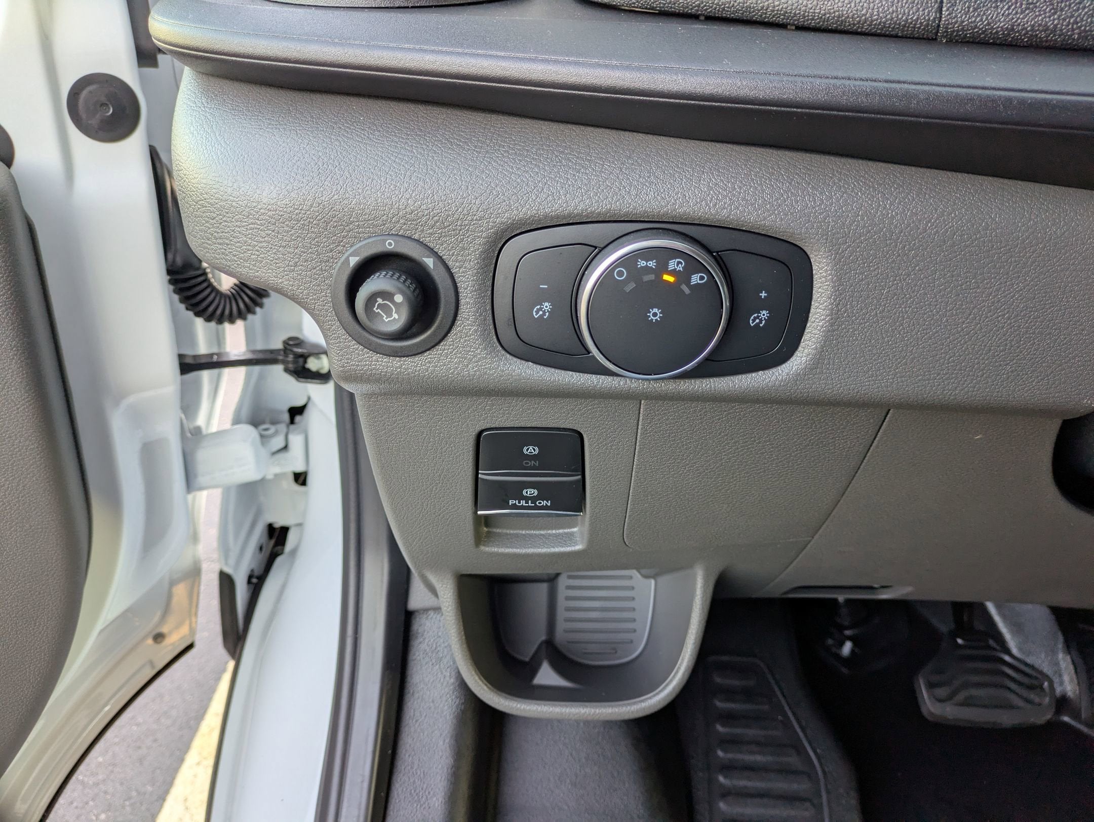 2026 Ford Transit Cargo Van Base