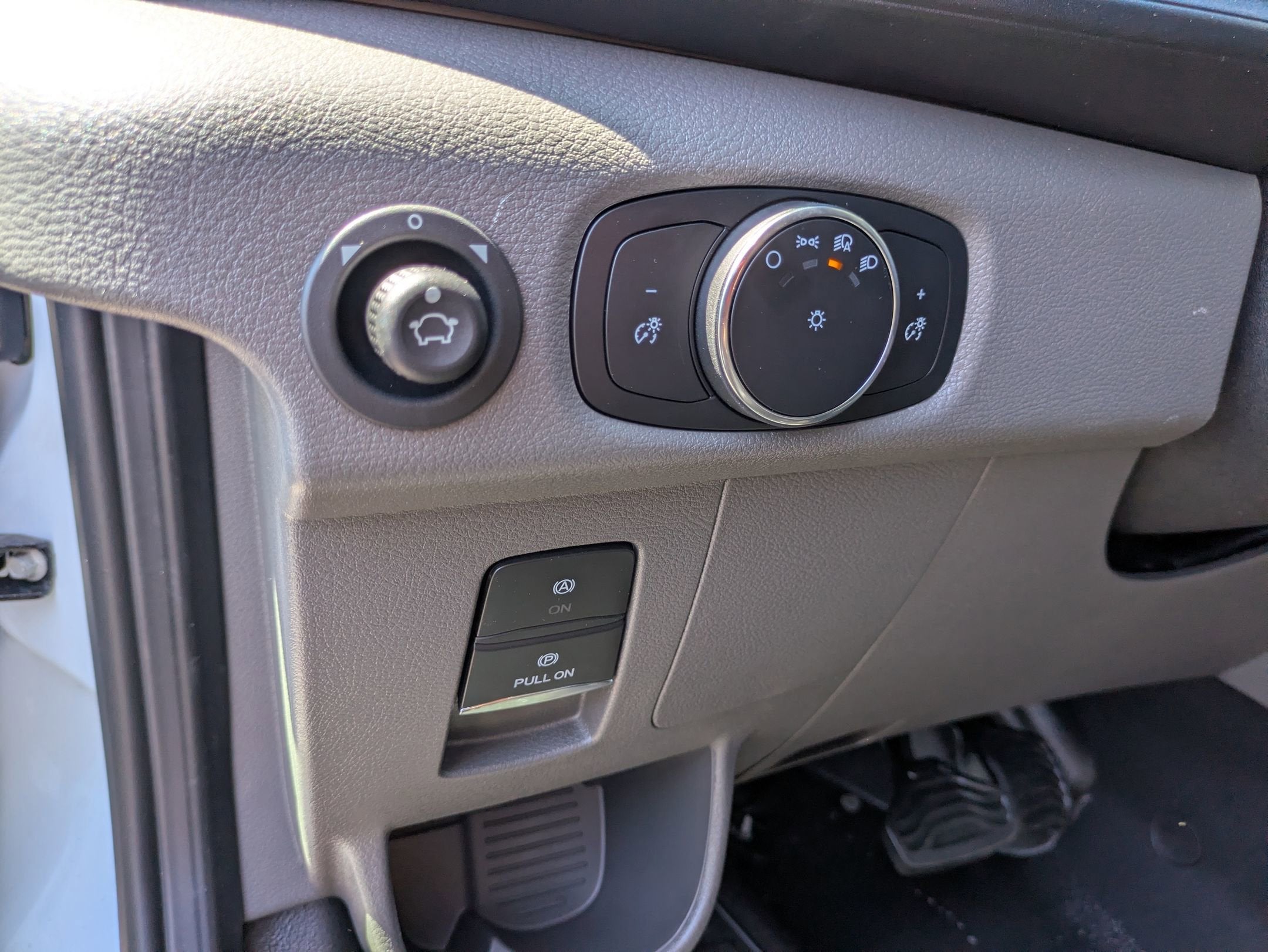 2026 Ford Transit Cargo Van Base