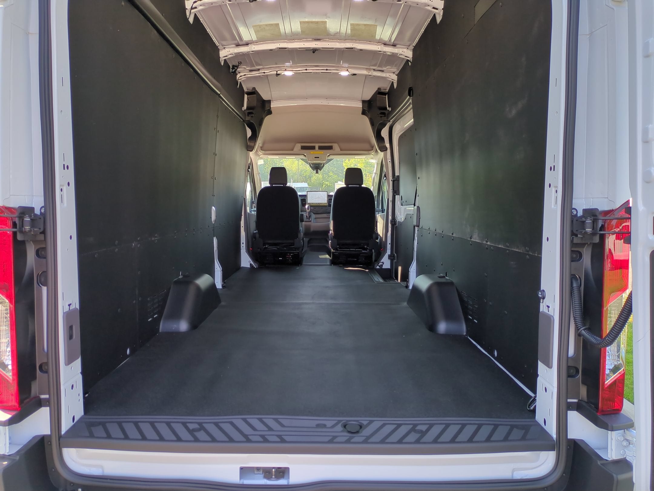 2027 Ford Transit Cargo Van Base
