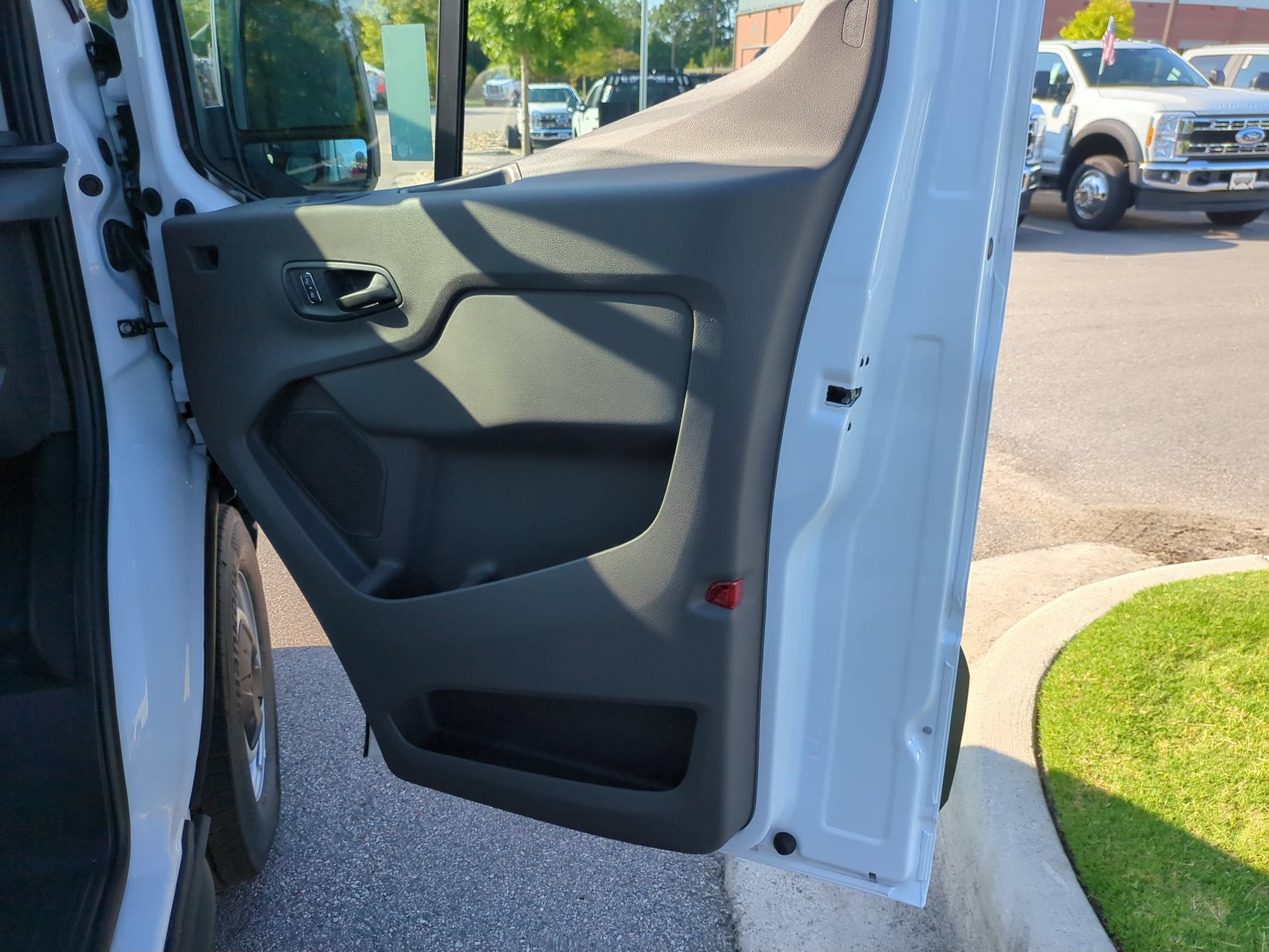 2027 Ford Transit Cargo Van Base