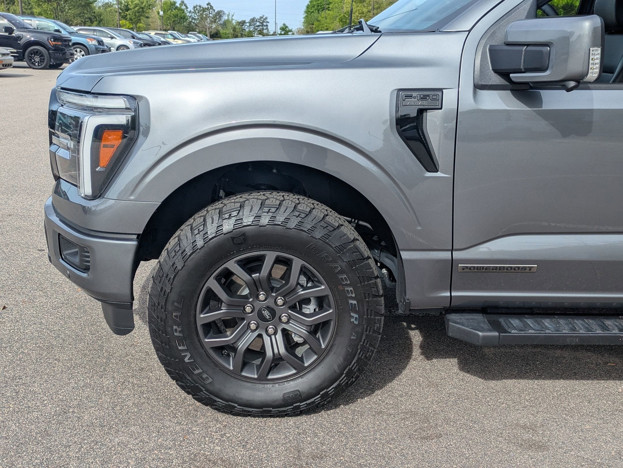 2025 Ford F-150 LARIAT