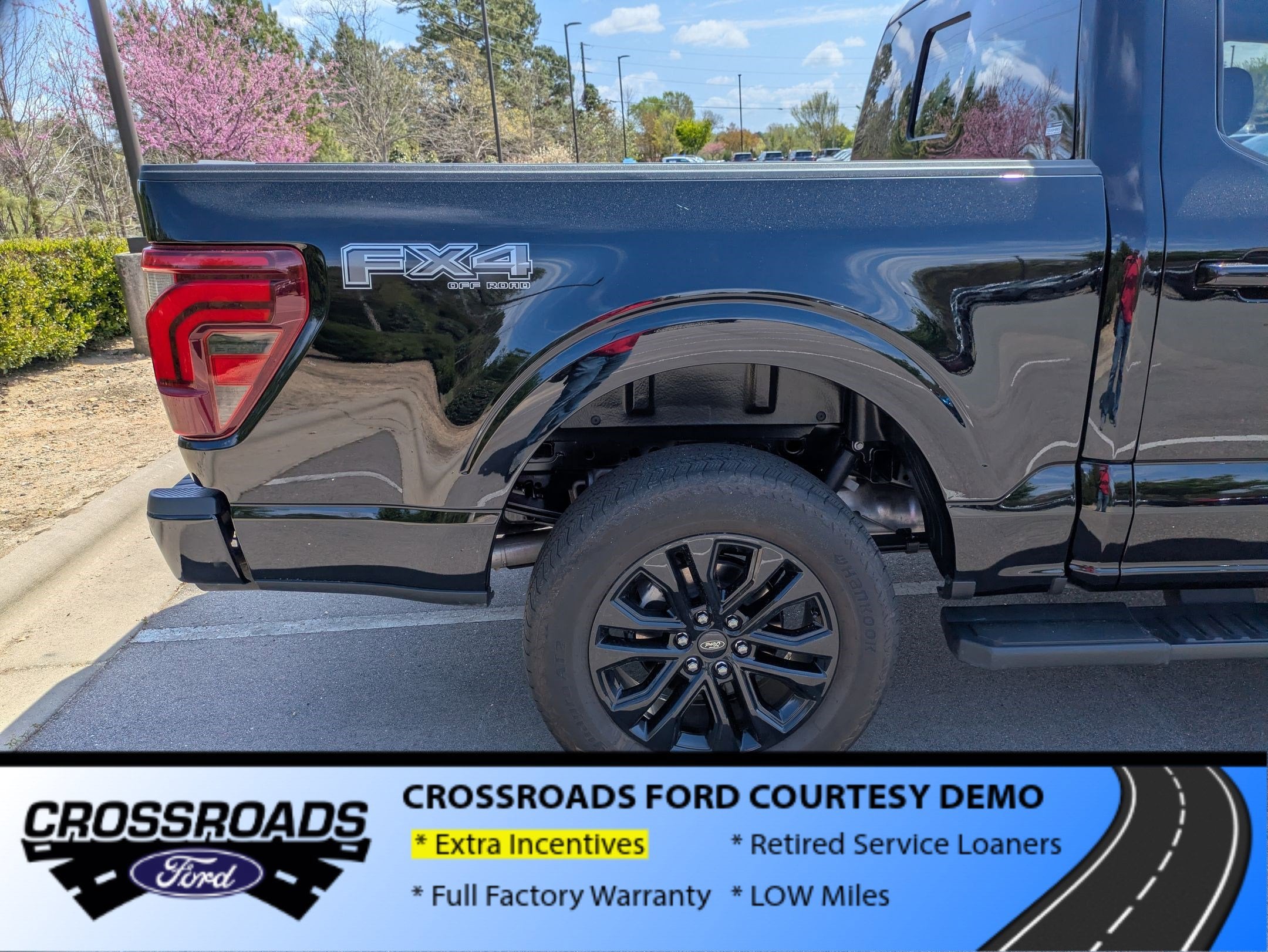 2026 Ford F-150 LARIAT - Crossroads Courtesy Demo