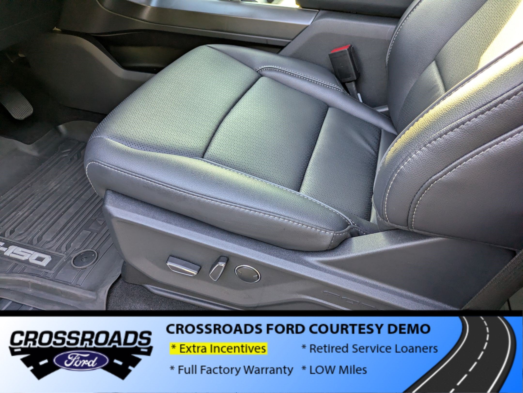 2026 Ford F-150 LARIAT - Crossroads Courtesy Demo