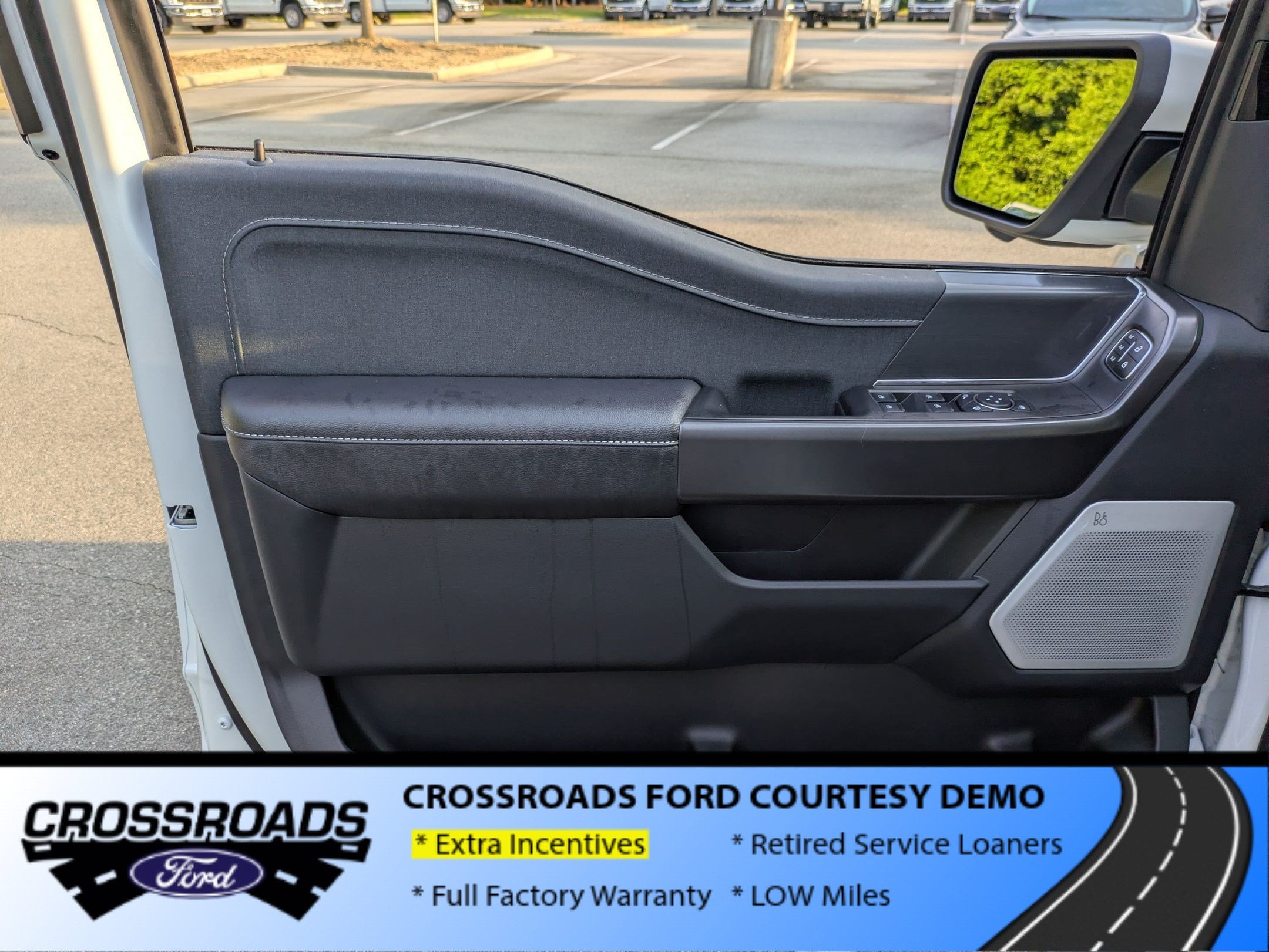 2026 Ford F-150 LARIAT - Crossroads Courtesy Demo