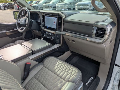 2025 Ford F-150 Platinum