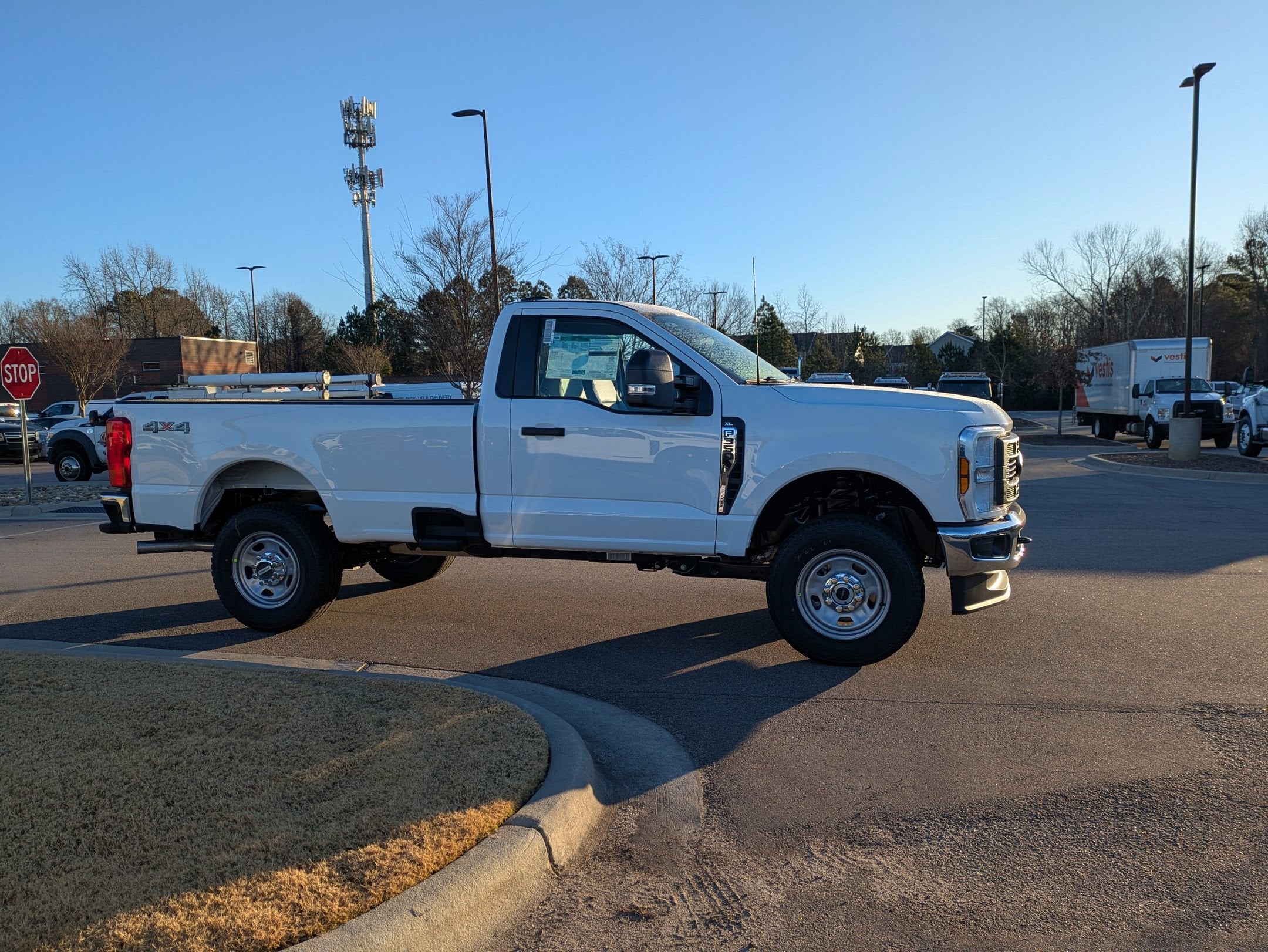 2026 Ford Super Duty F-350 SRW XL