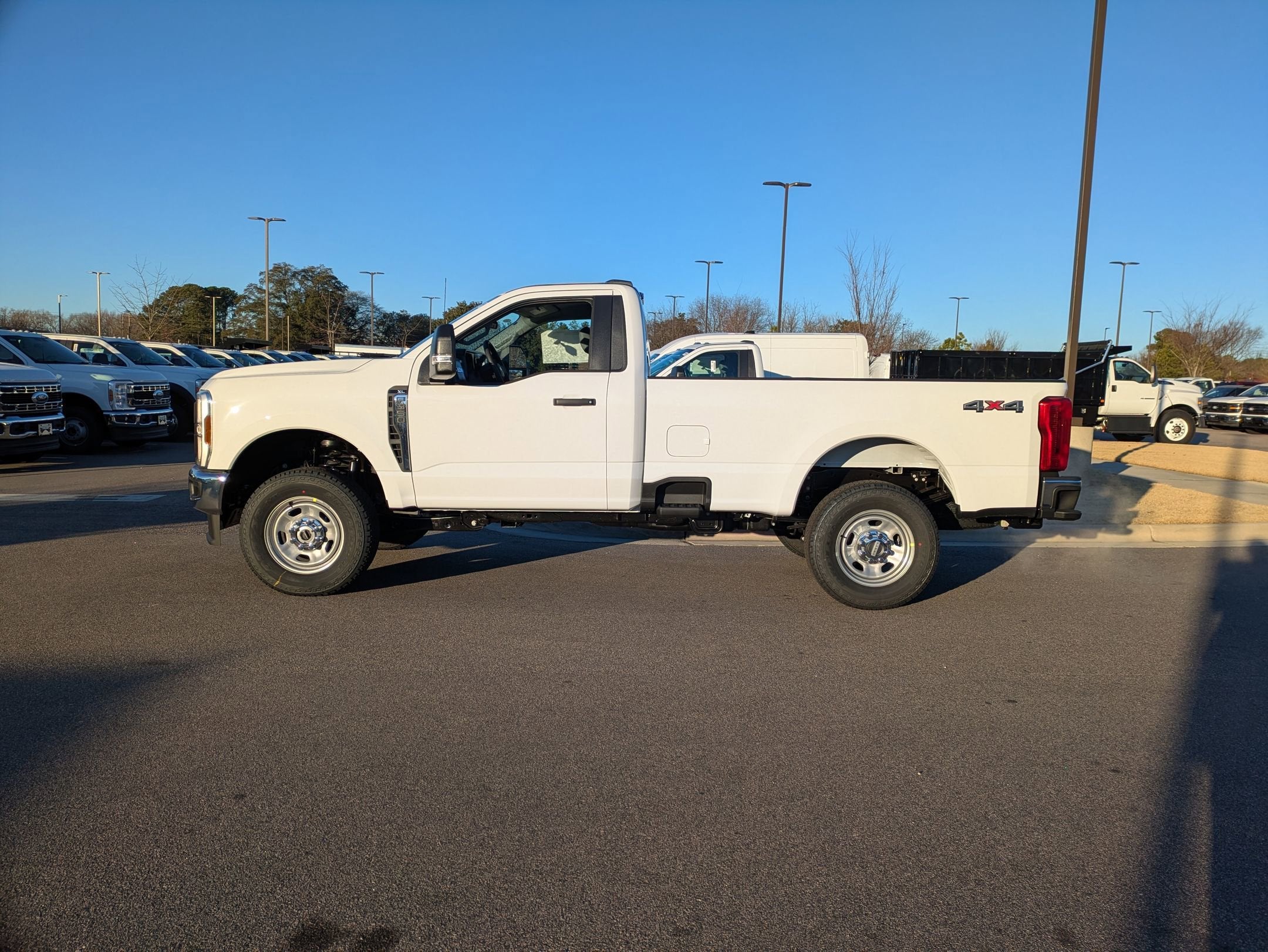 2026 Ford Super Duty F-350 SRW XL