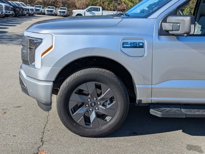 2025 Ford F-150 Lightning Flash