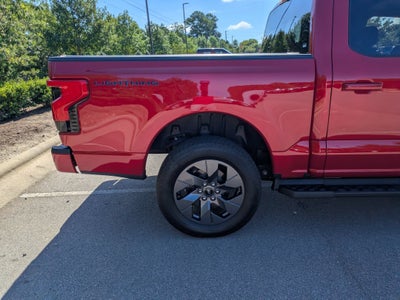 2025 Ford F-150 Lightning Flash