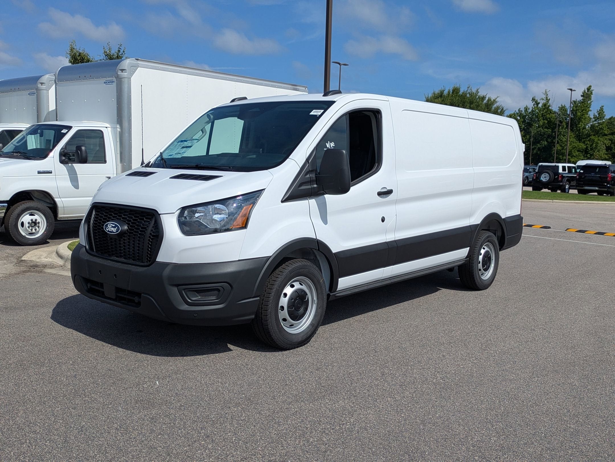 2026 Ford Transit Cargo Van Base