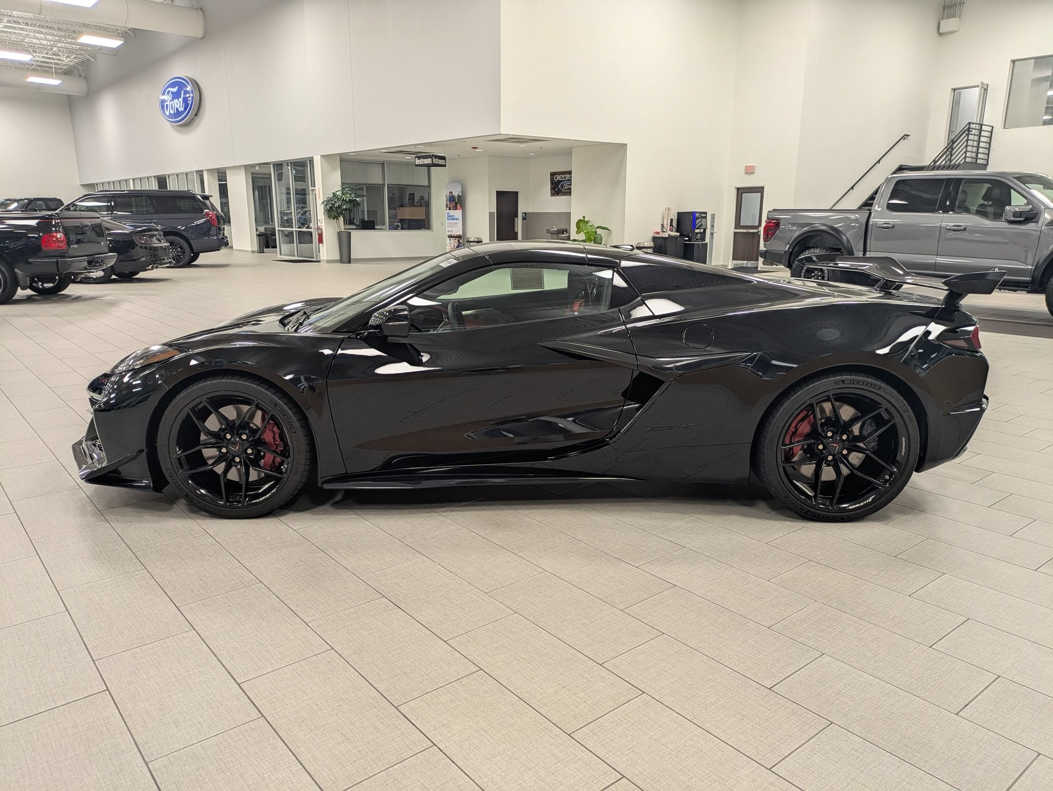 2025 Chevrolet Corvette 2LZ