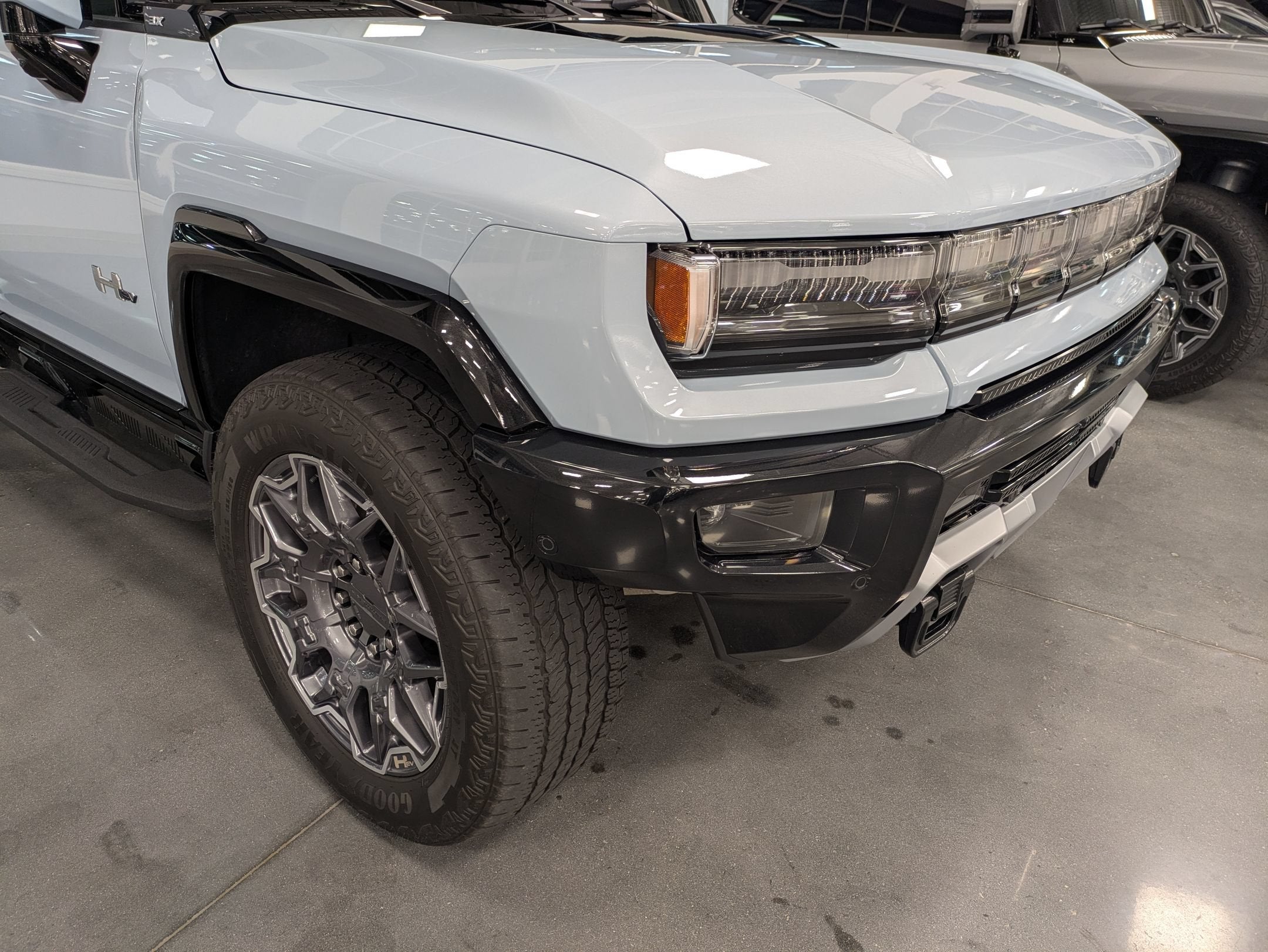 2025 GMC HUMMER EV SUV 3X