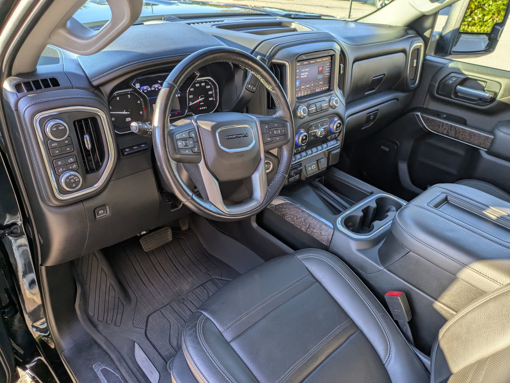 2022 GMC Sierra 3500HD Denali