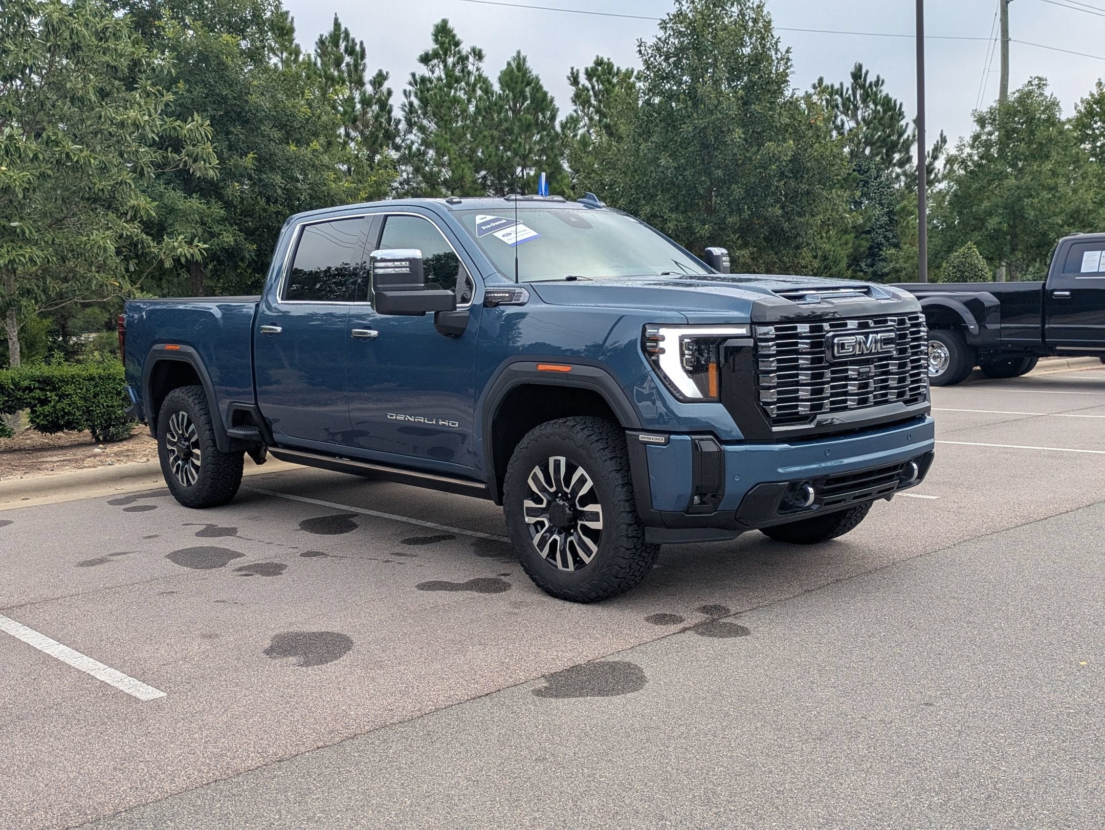 2025 GMC Sierra 2500HD Denali Ultimate