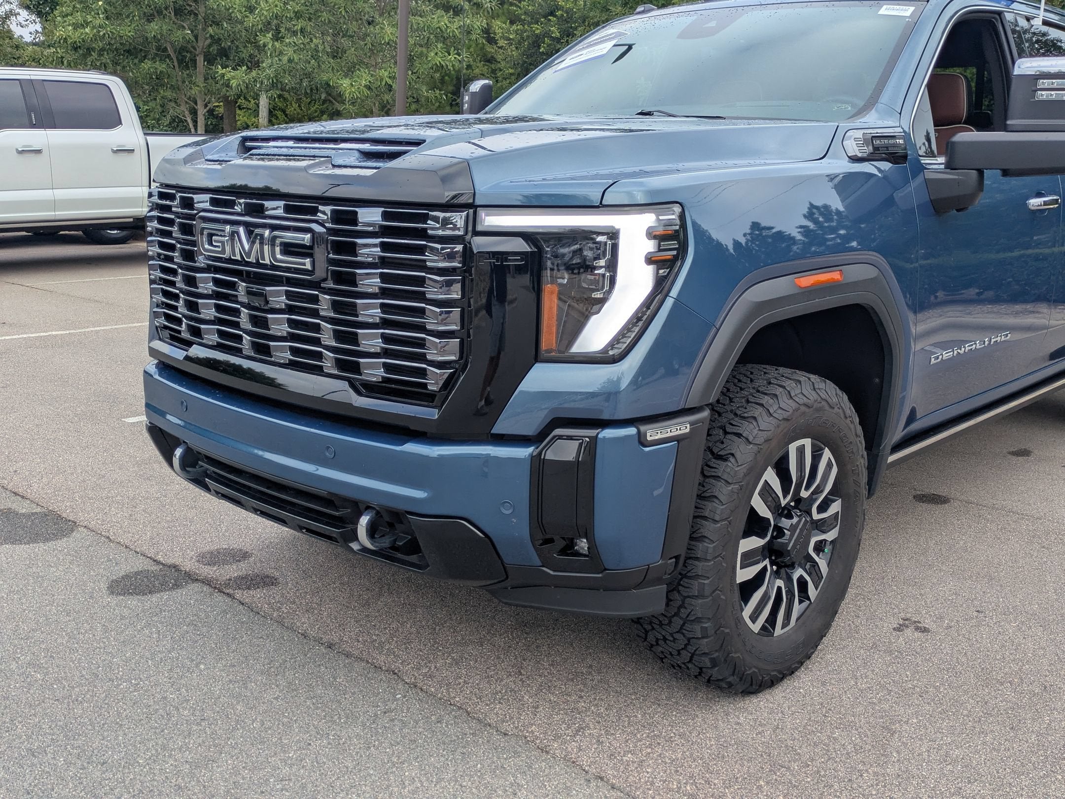2025 GMC Sierra 2500HD Denali Ultimate