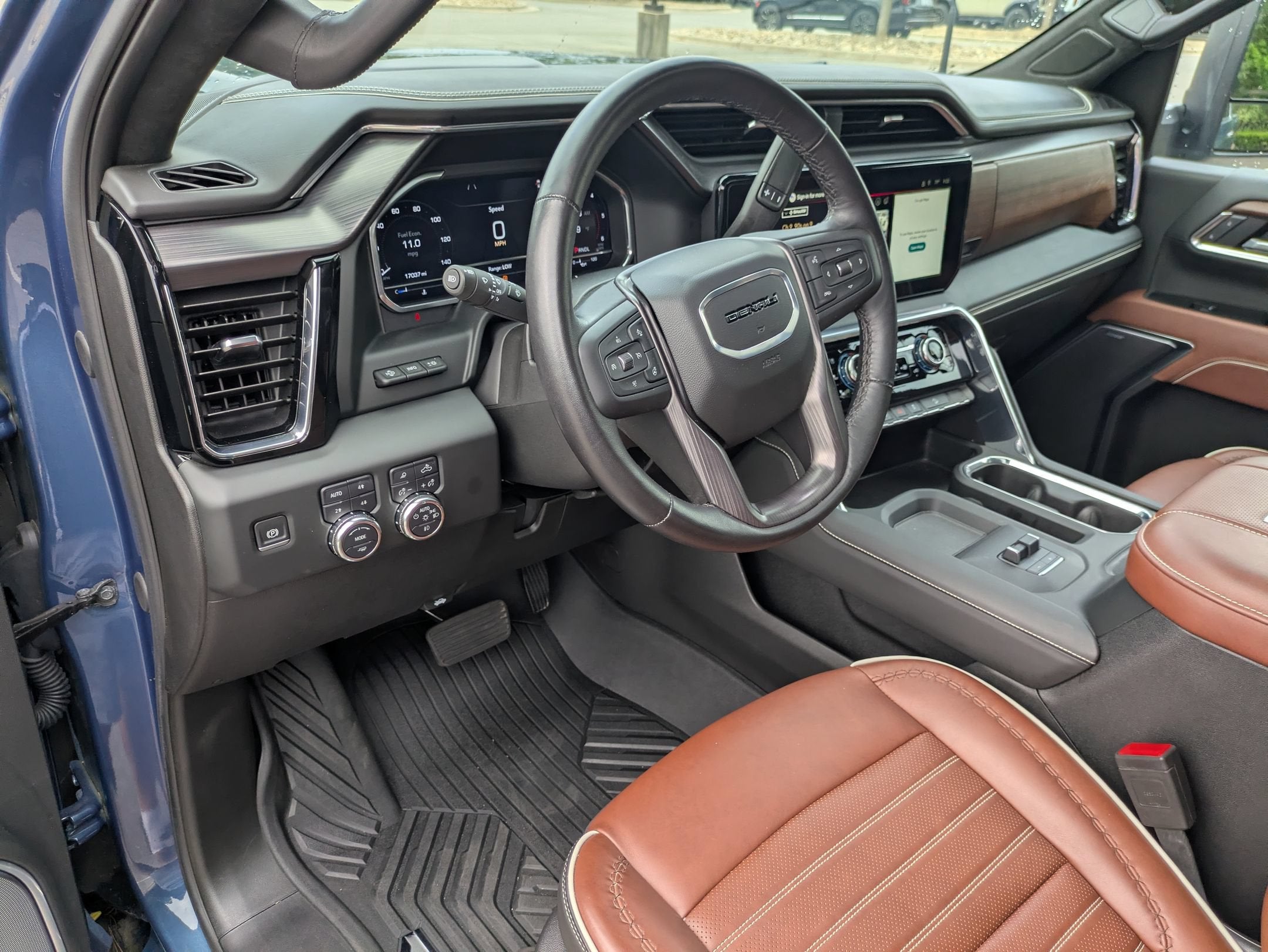 2025 GMC Sierra 2500HD Denali Ultimate