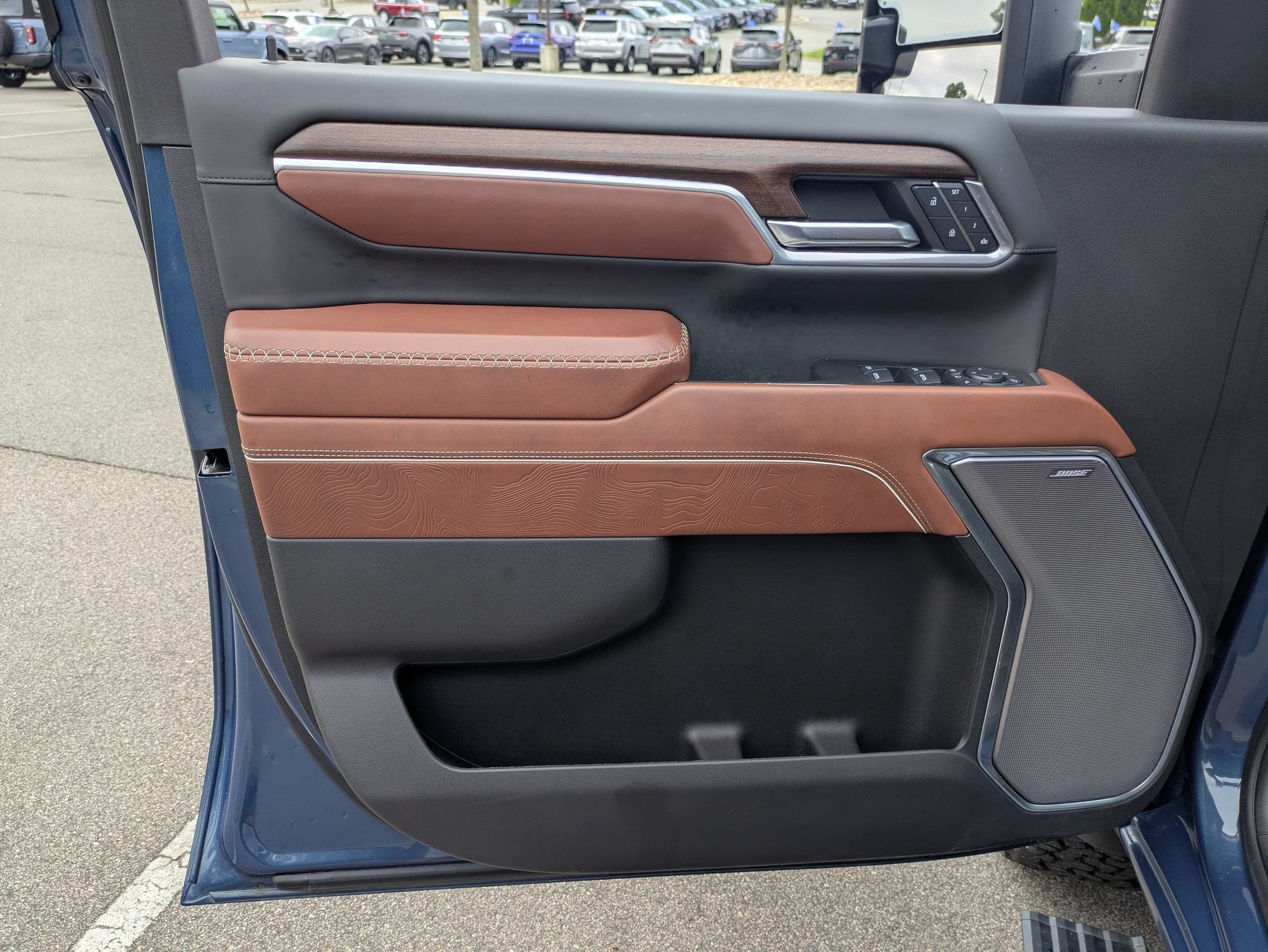 2025 GMC Sierra 2500HD Denali Ultimate