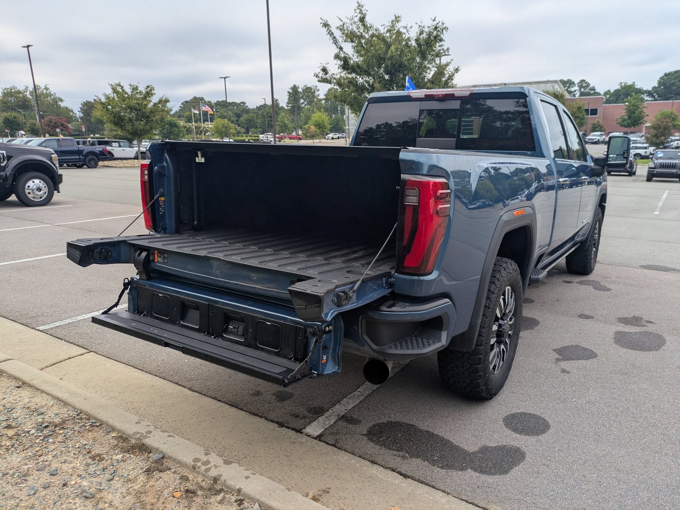2025 GMC Sierra 2500HD Denali Ultimate