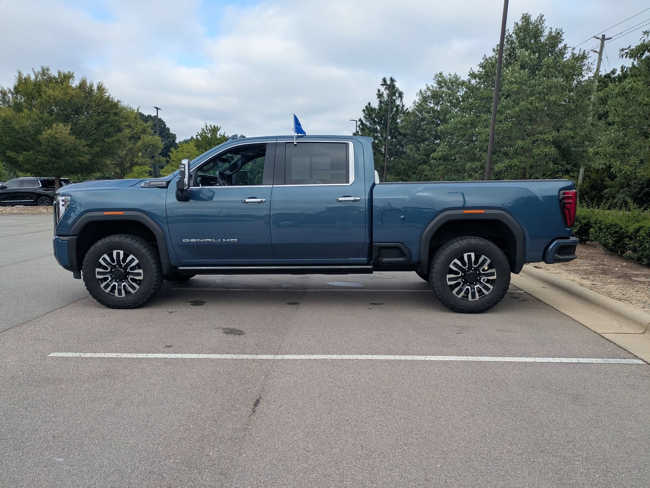 2025 GMC Sierra 2500HD Denali Ultimate