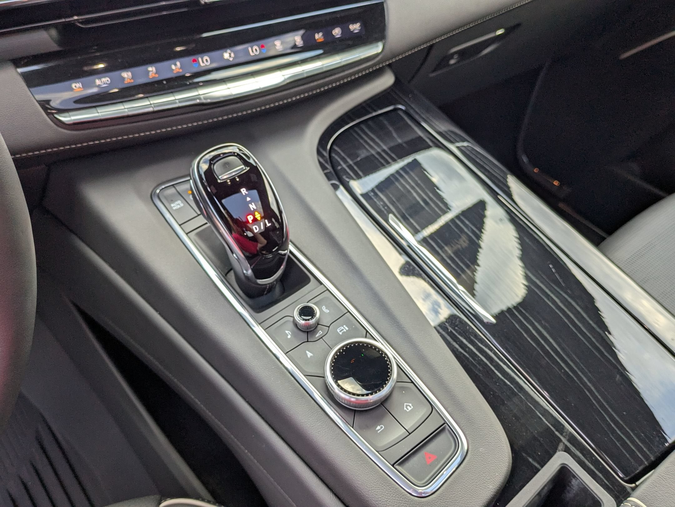2024 Cadillac Escalade 4WD Sport