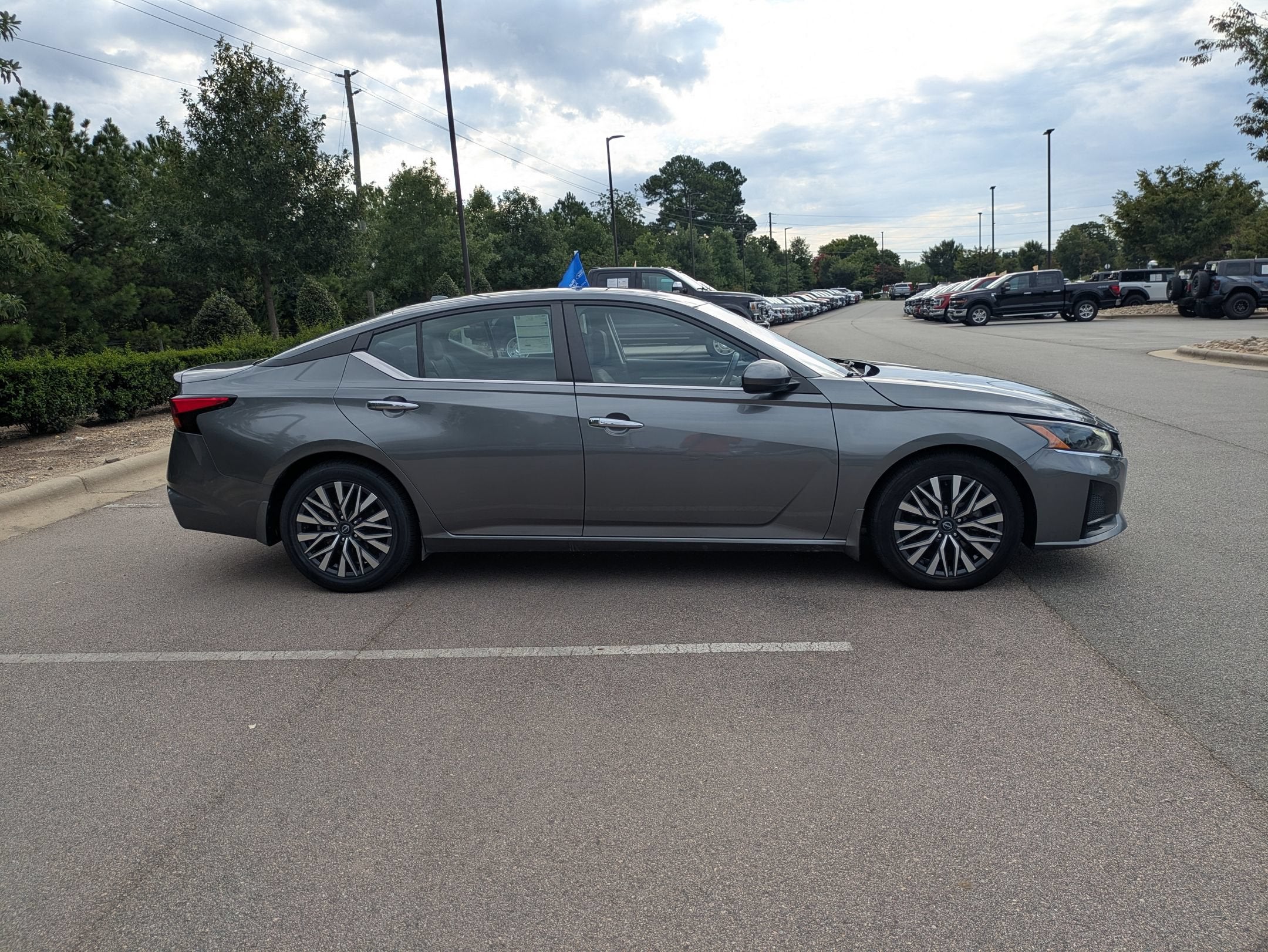 2023 Nissan Altima 2.5 SV