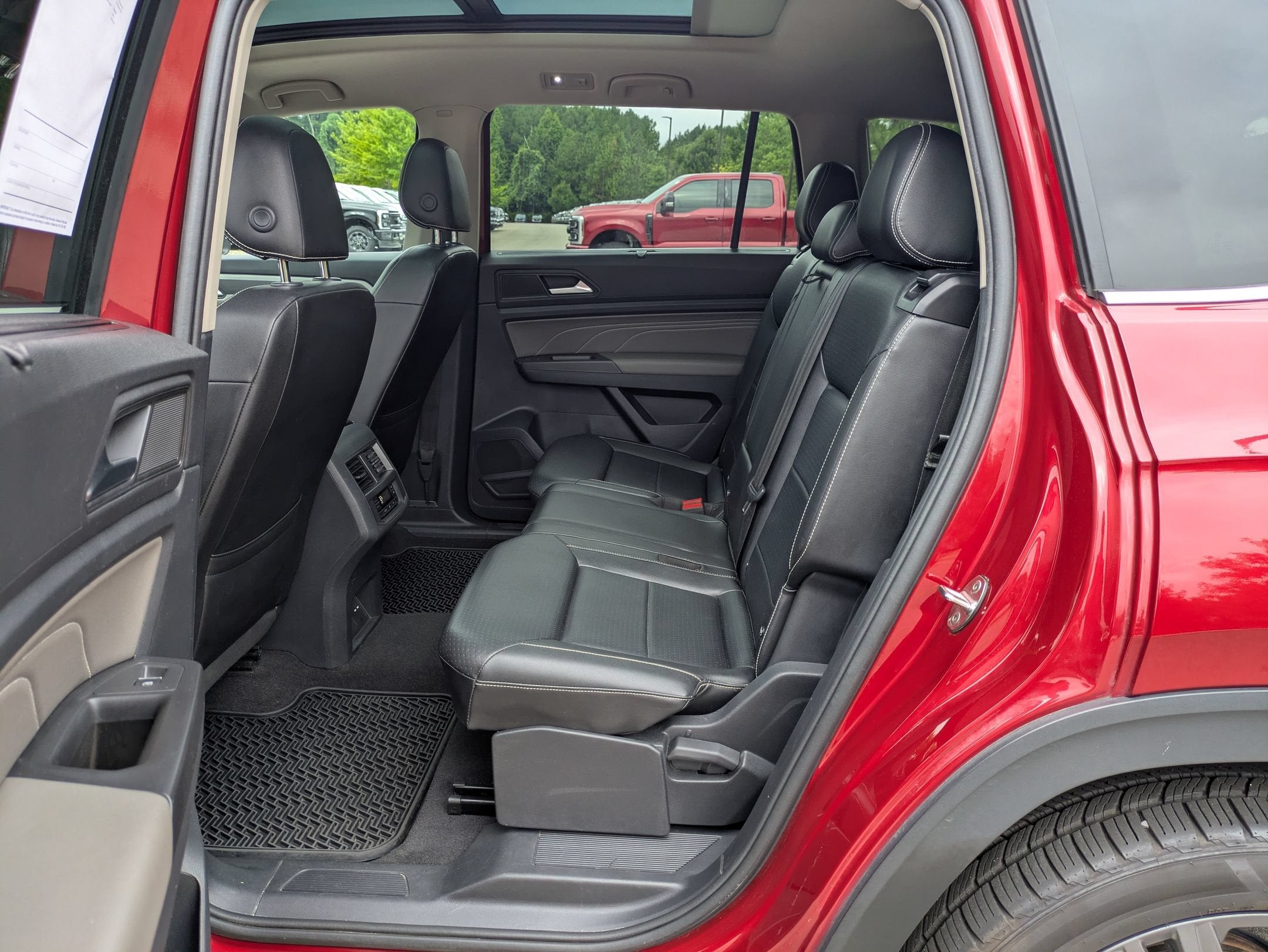 2022 Volkswagen Atlas 3.6L V6 SEL R-Line