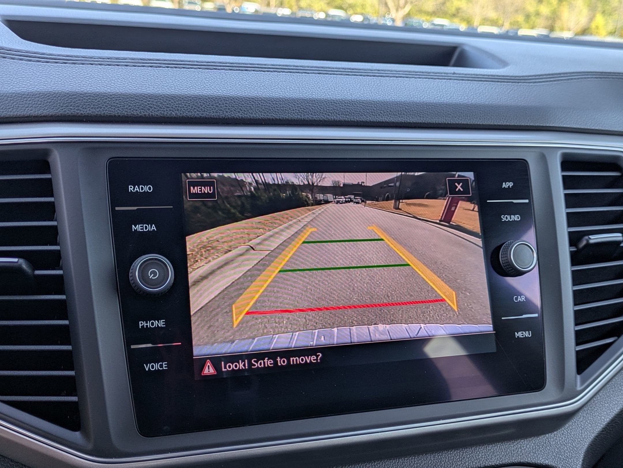 2018 Volkswagen Atlas 3.6L V6 SE w/Technology