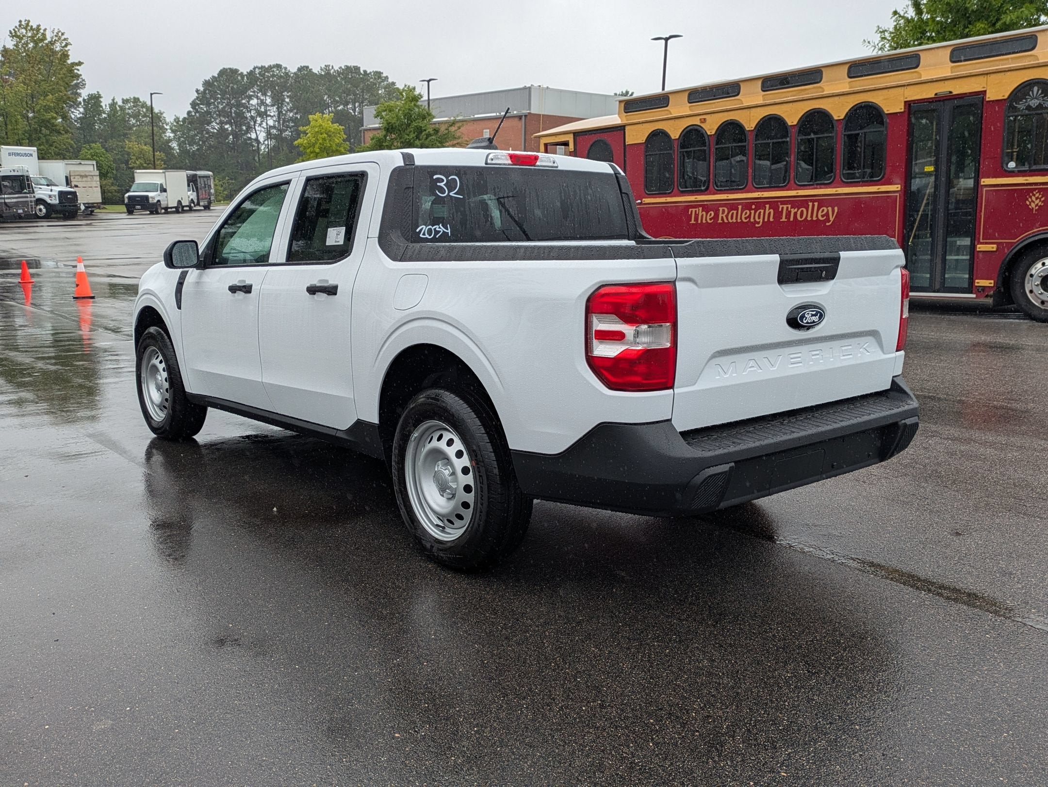 2026 Ford Maverick XL