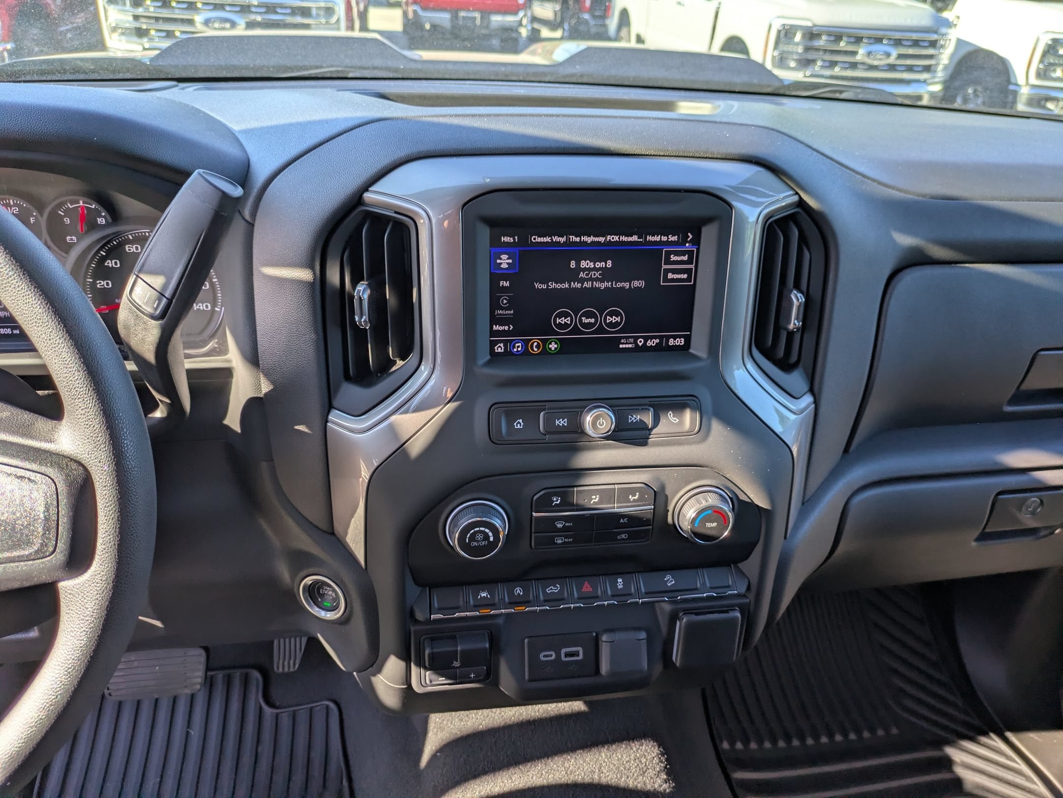 2024 Chevrolet Silverado 1500 Custom Trail Boss
