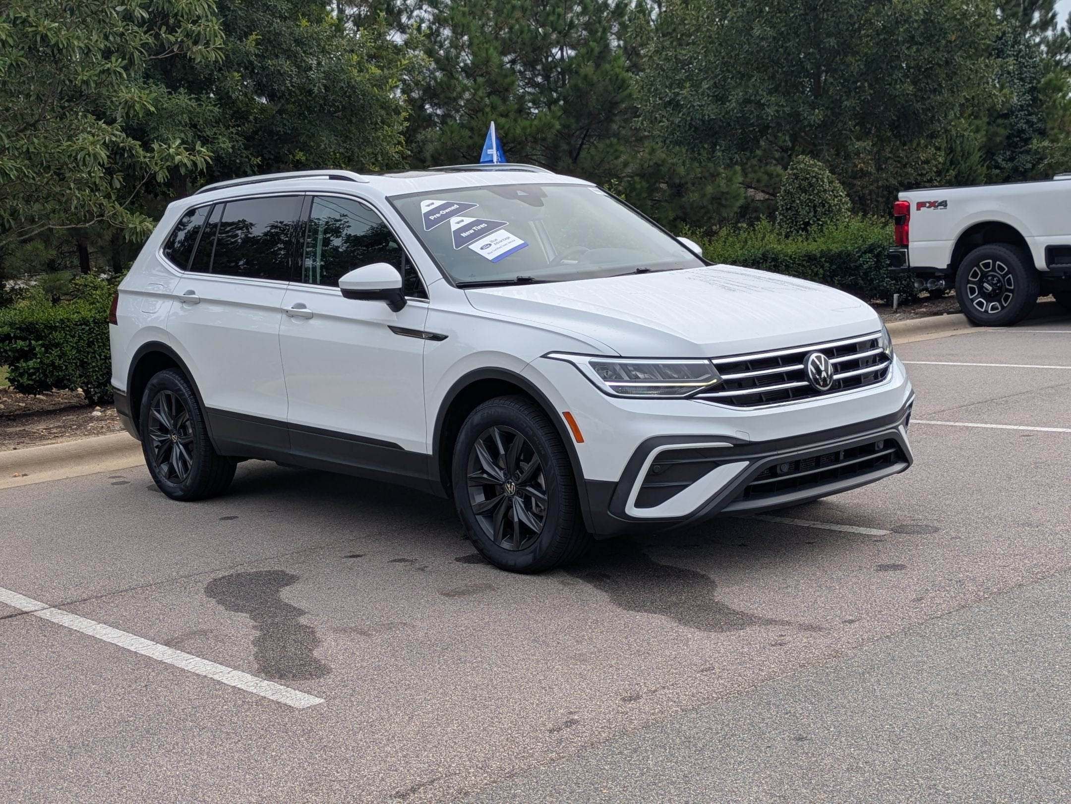 2024 Volkswagen Tiguan SE