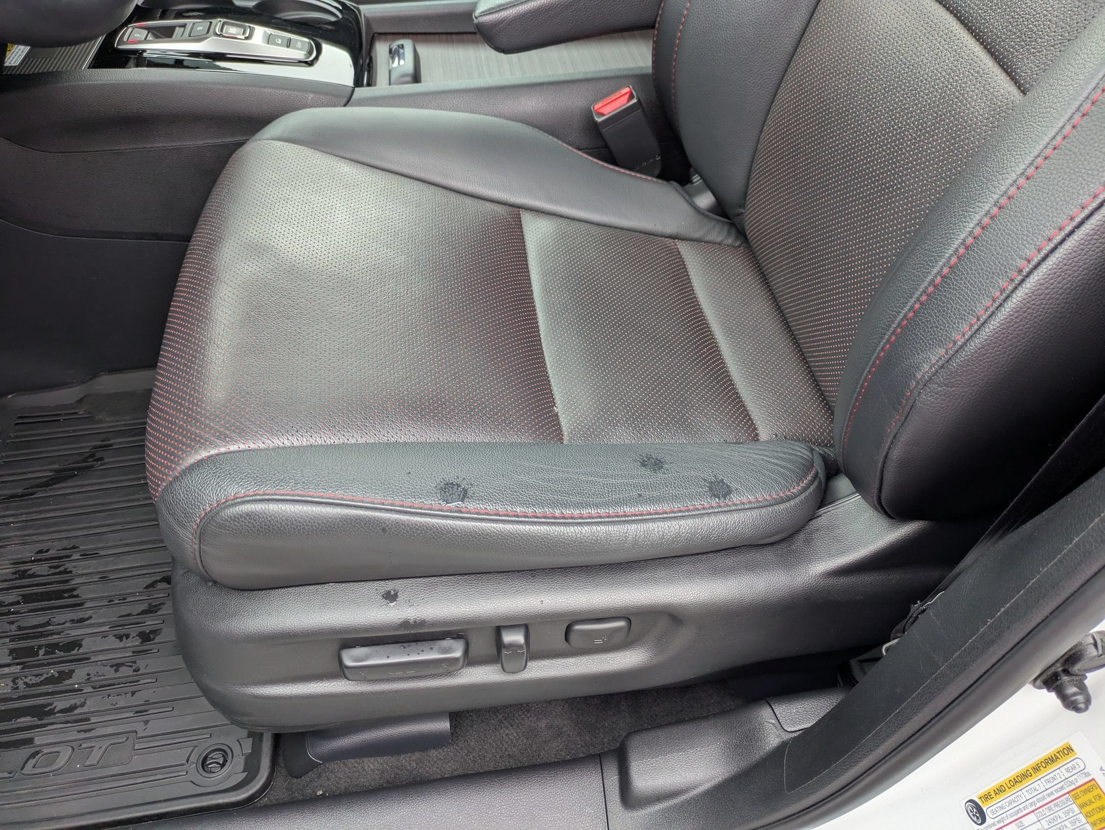 2022 Honda Pilot Black Edition