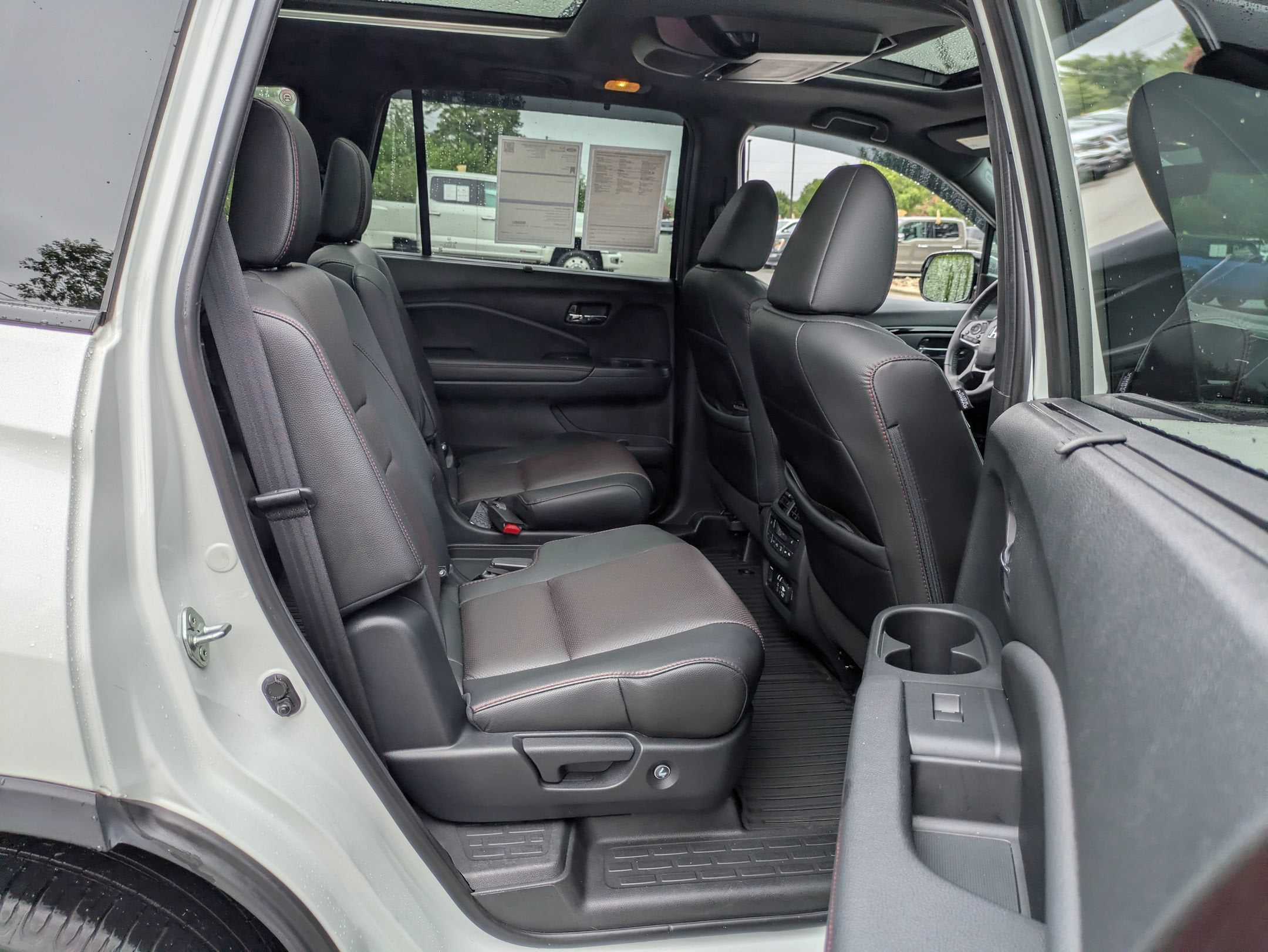 2022 Honda Pilot Black Edition