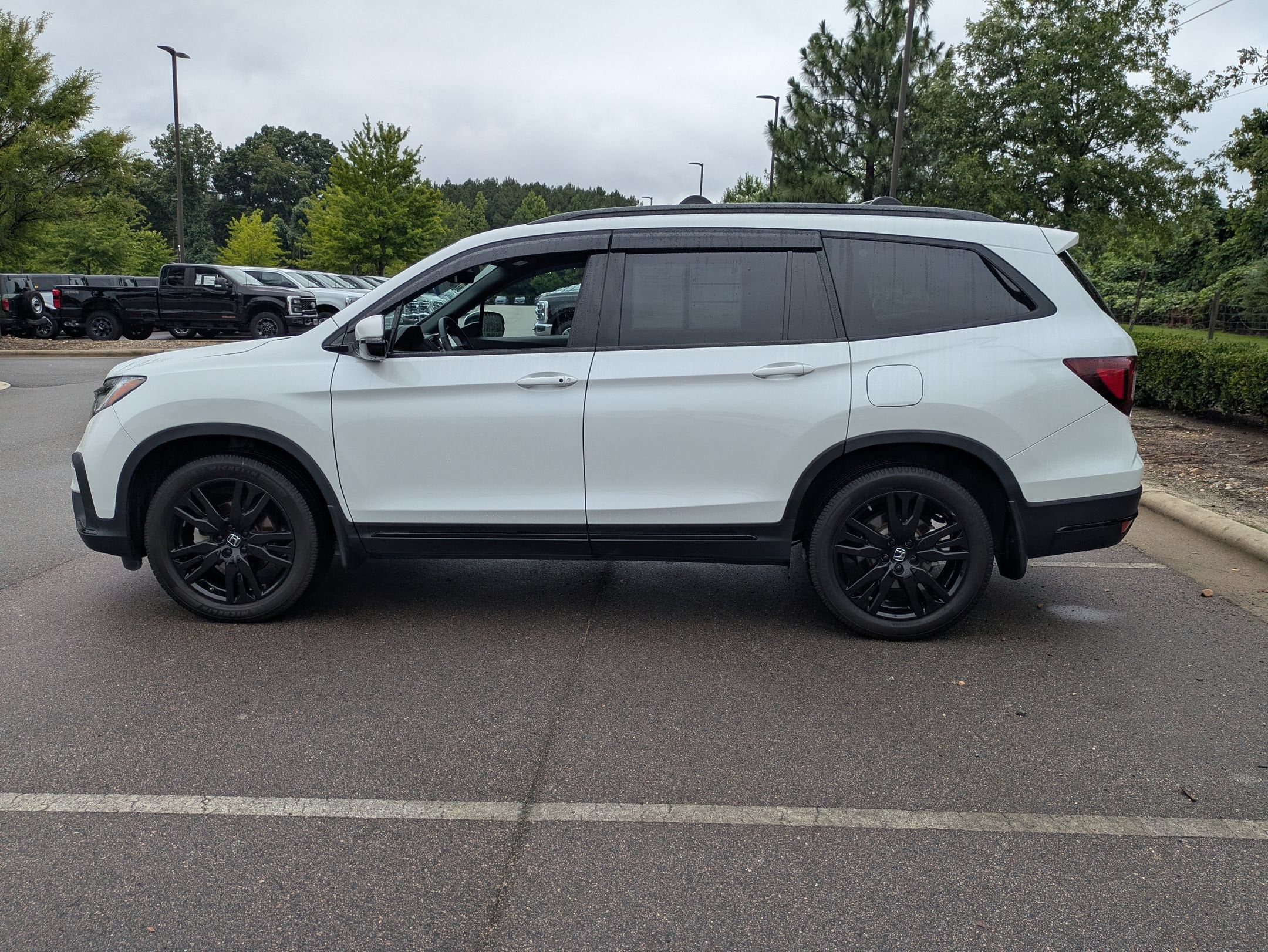 2022 Honda Pilot Black Edition