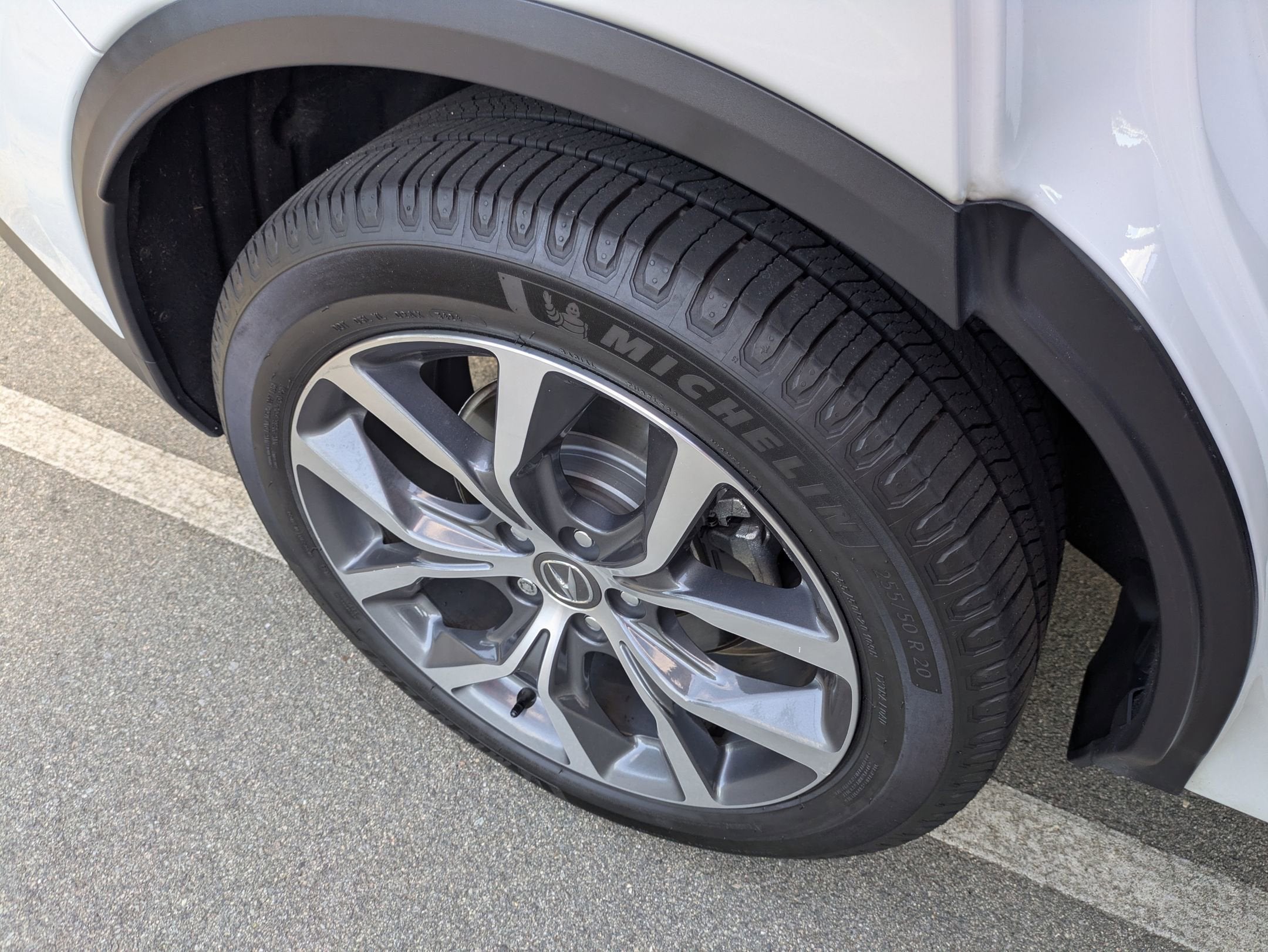 2023 Acura MDX w/Technology Package