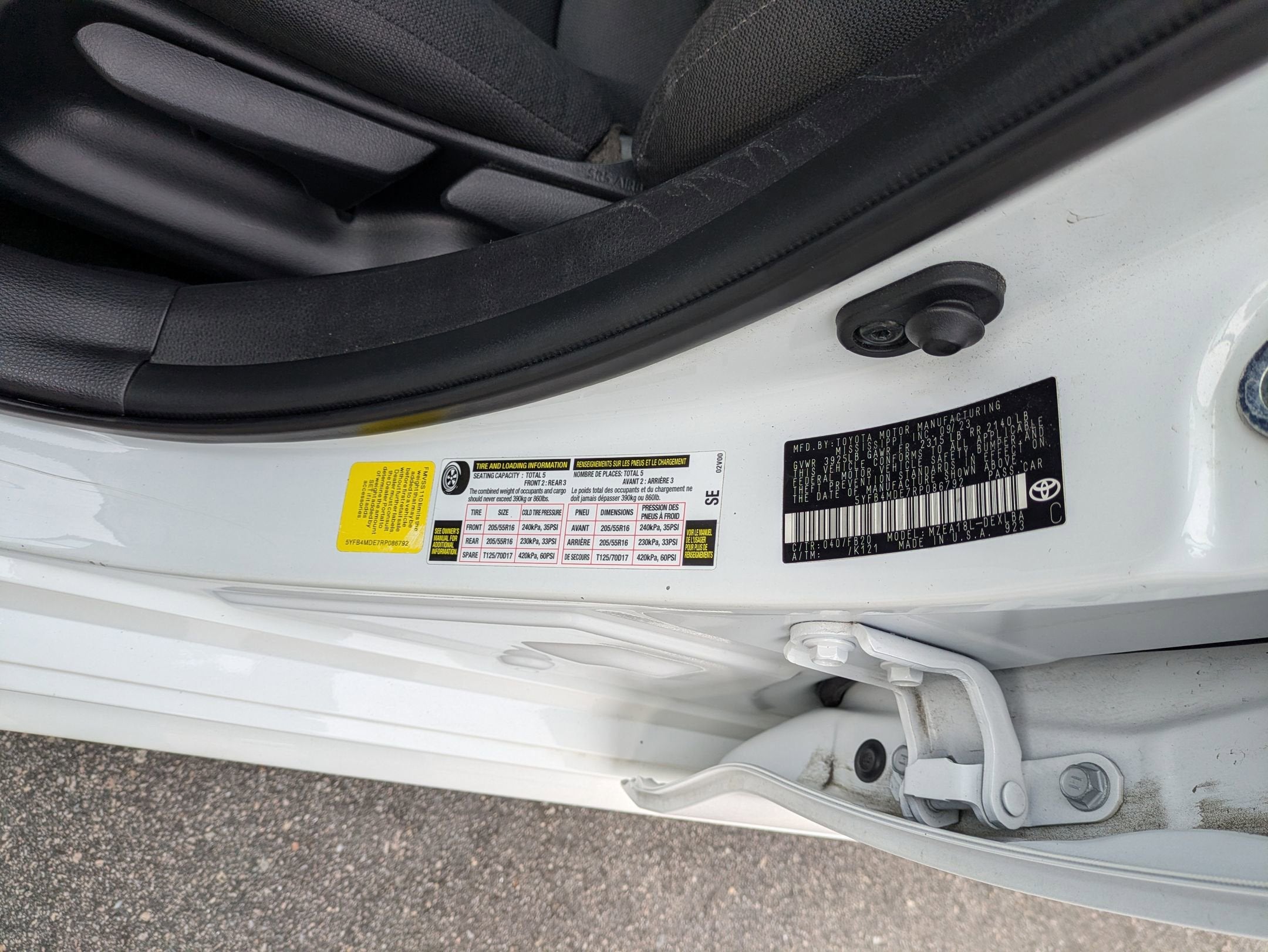 2024 Toyota Corolla LE