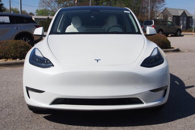 2024 Tesla Model Y Long Range
