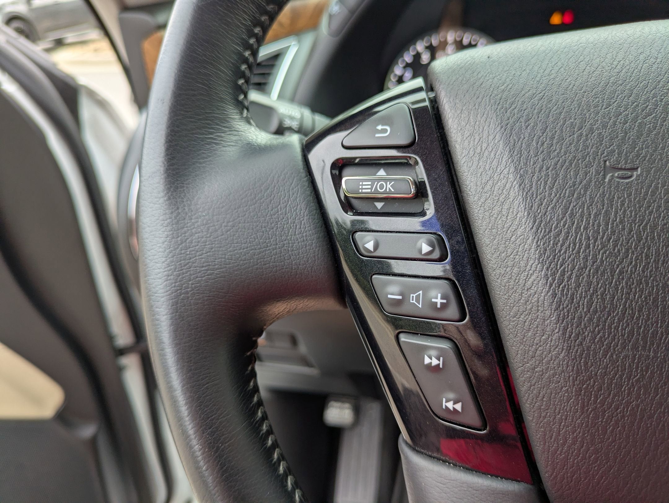 2021 Nissan Armada SL